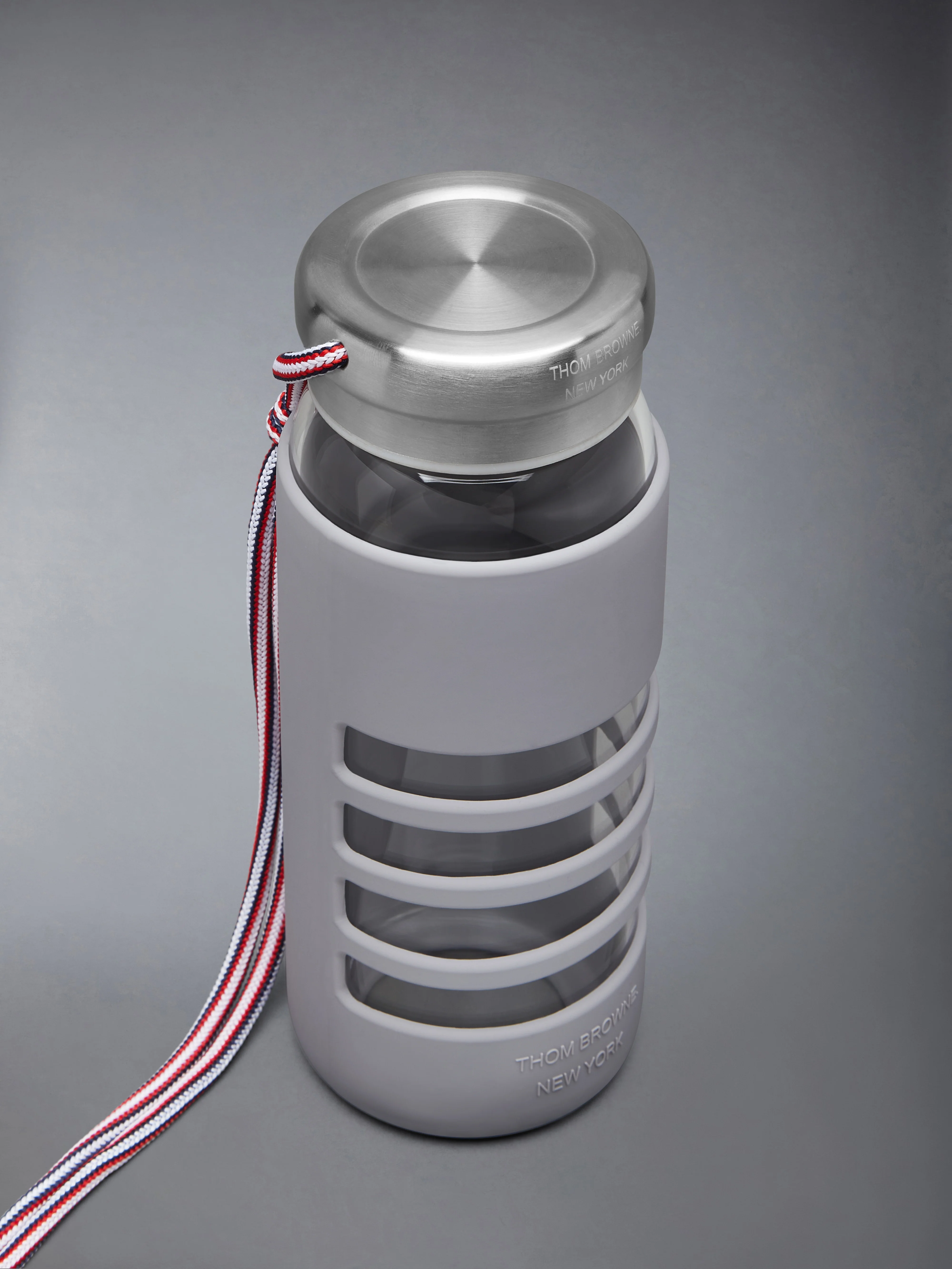 4-BAR GLASS WATER BOTTLE - Image 2
