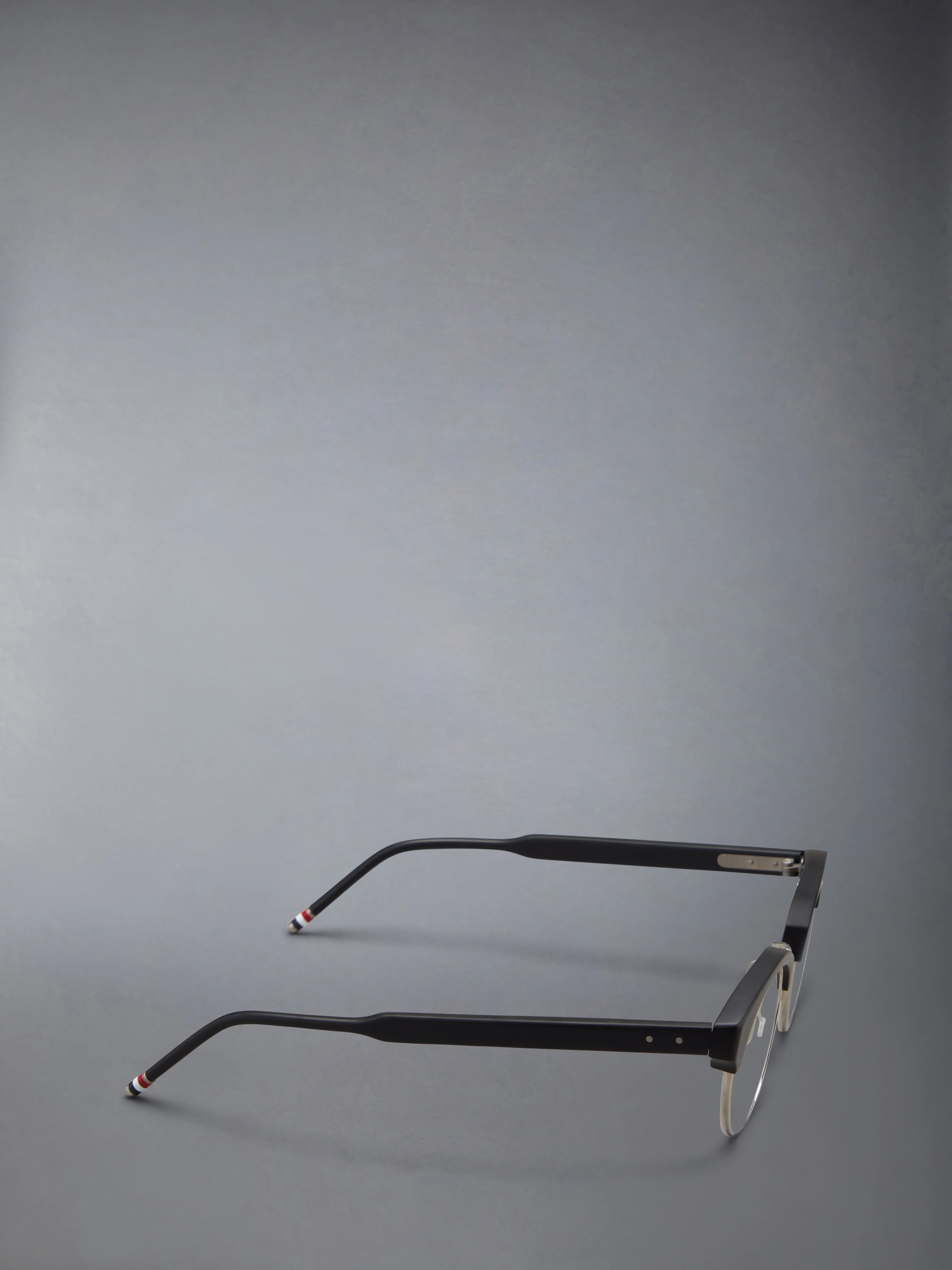 ACETATE AND TITANIUM OVAL EYEGLASSES - Image 6