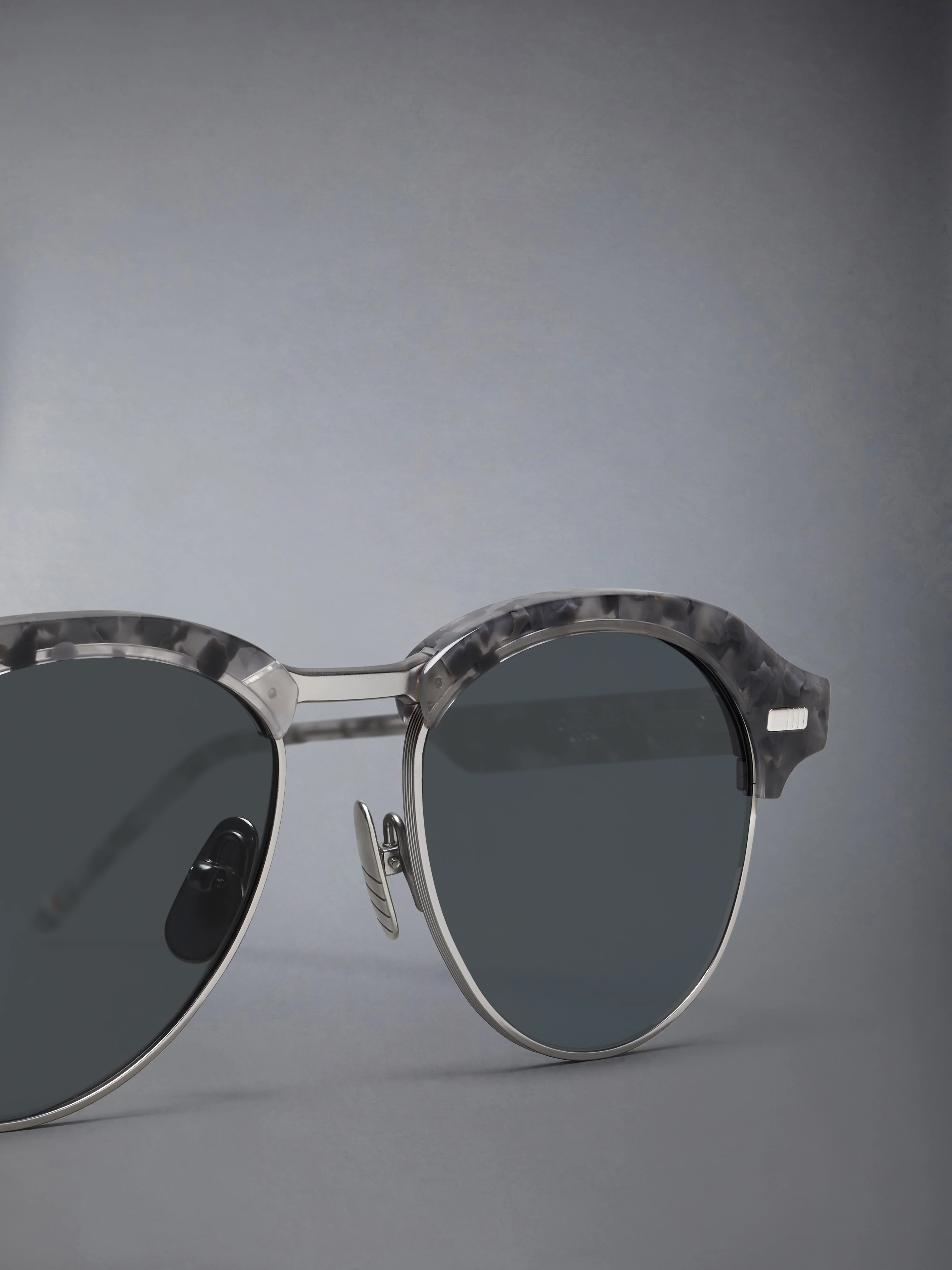 ACETATE AND TITANIUM PILOT SUNGLASSES - Image 3