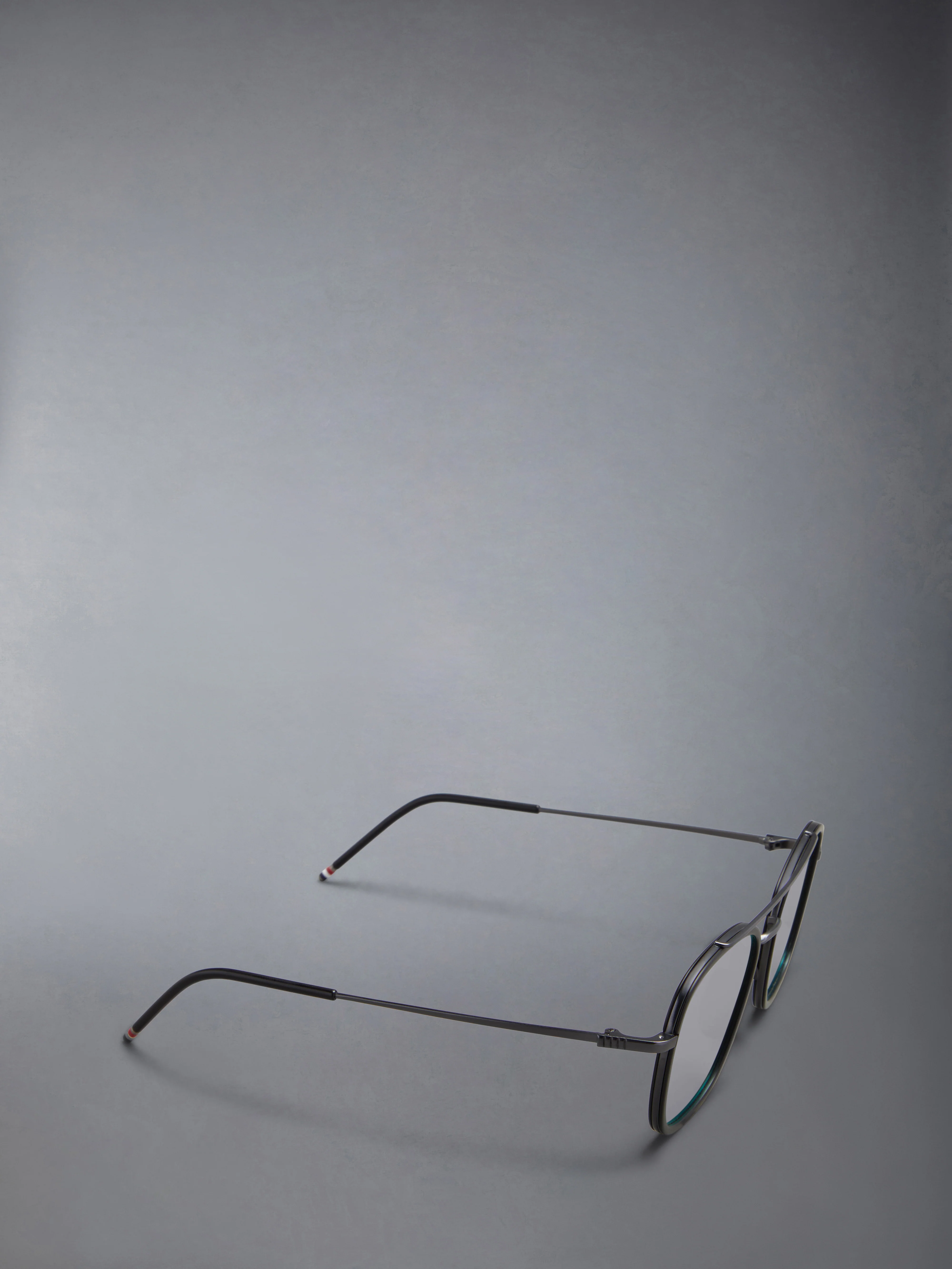 ACETATE AND TITANIUM RECTANGULAR AVIATOR SUNGLASSES - Image 6
