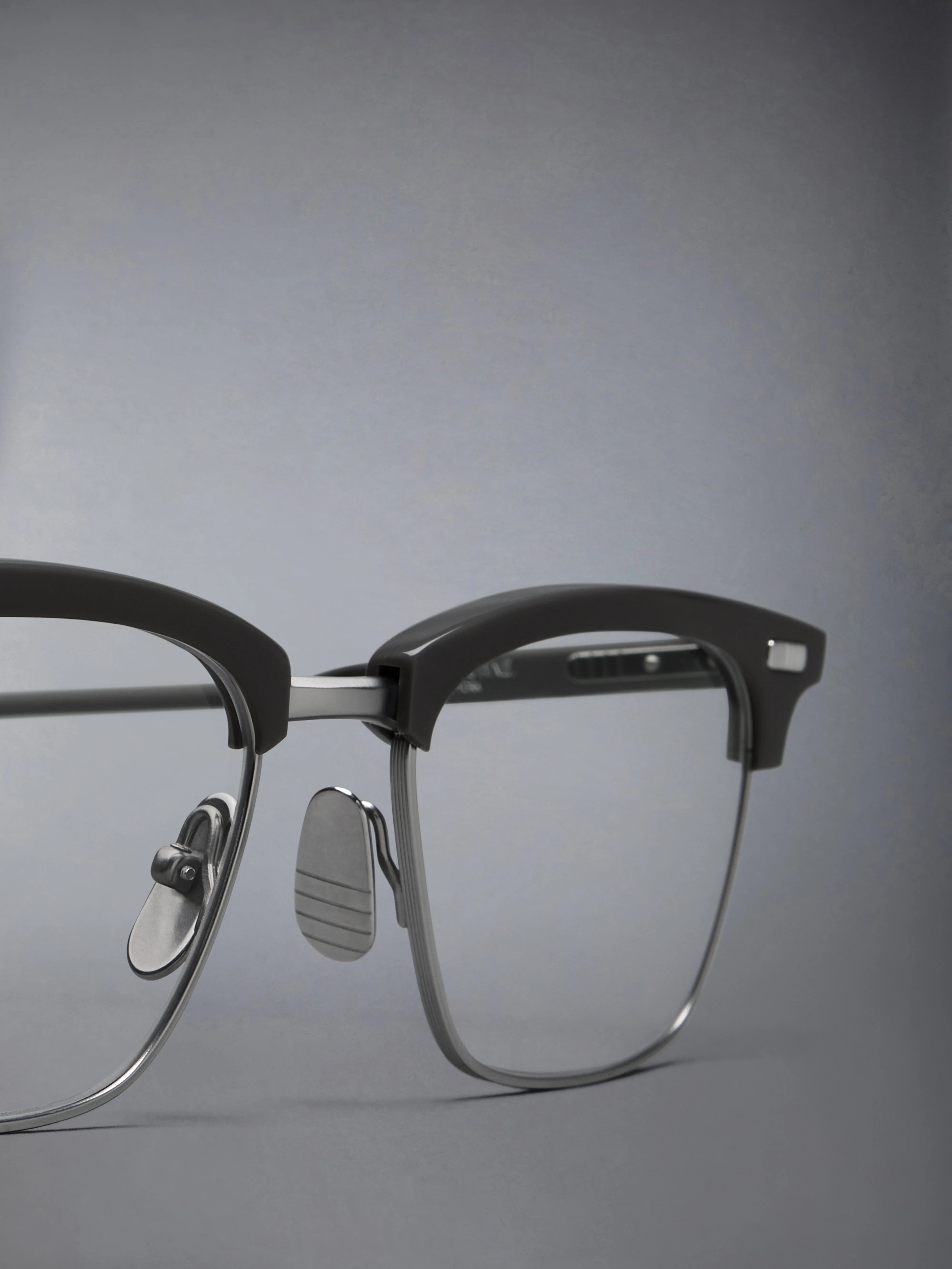 ACETATE AND TITANIUM RECTANGULAR EYEGLASSES - Image 3