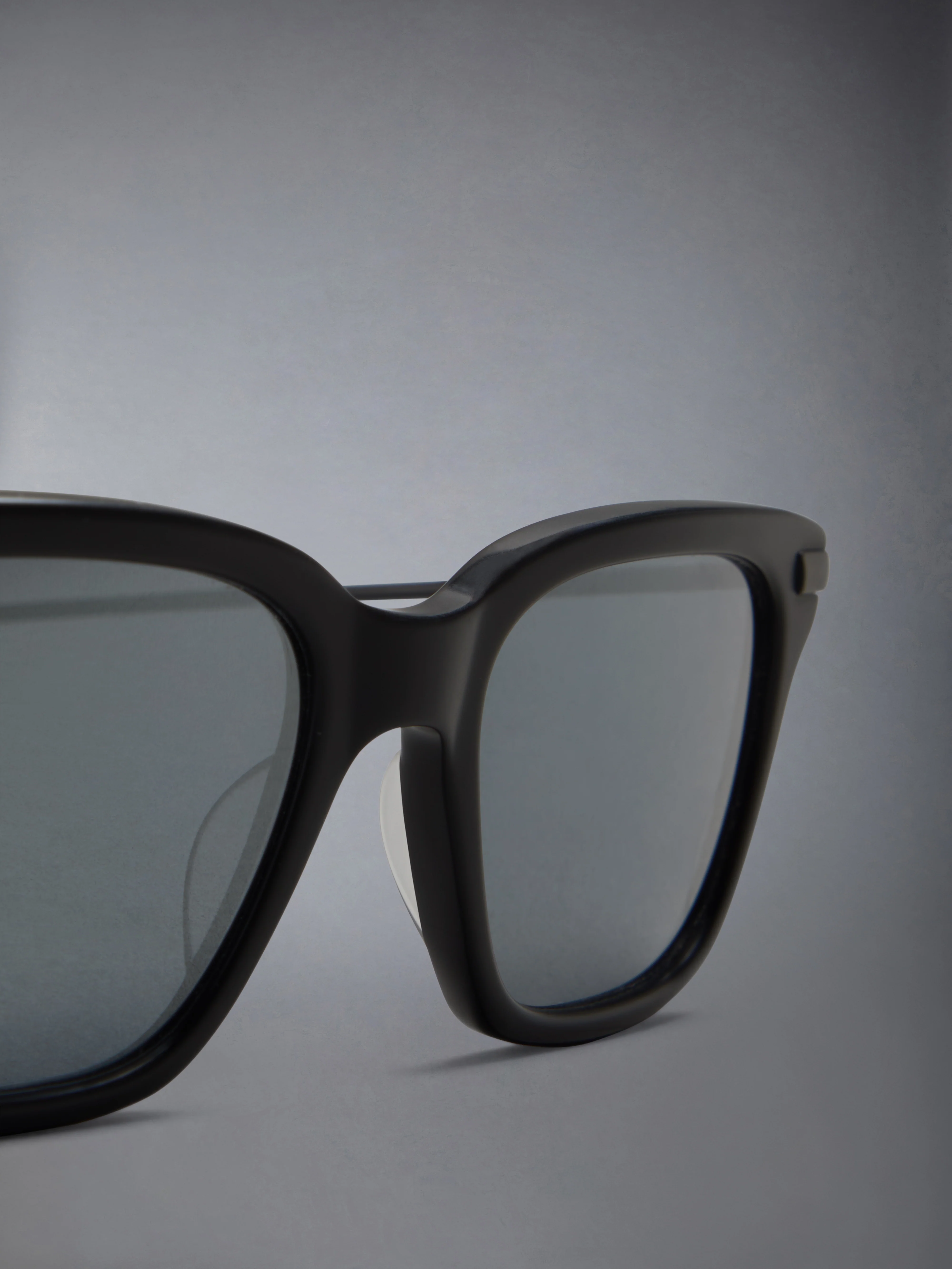 ACETATE AND TITANIUM RECTANGULAR SUNGLASSES - Image 7