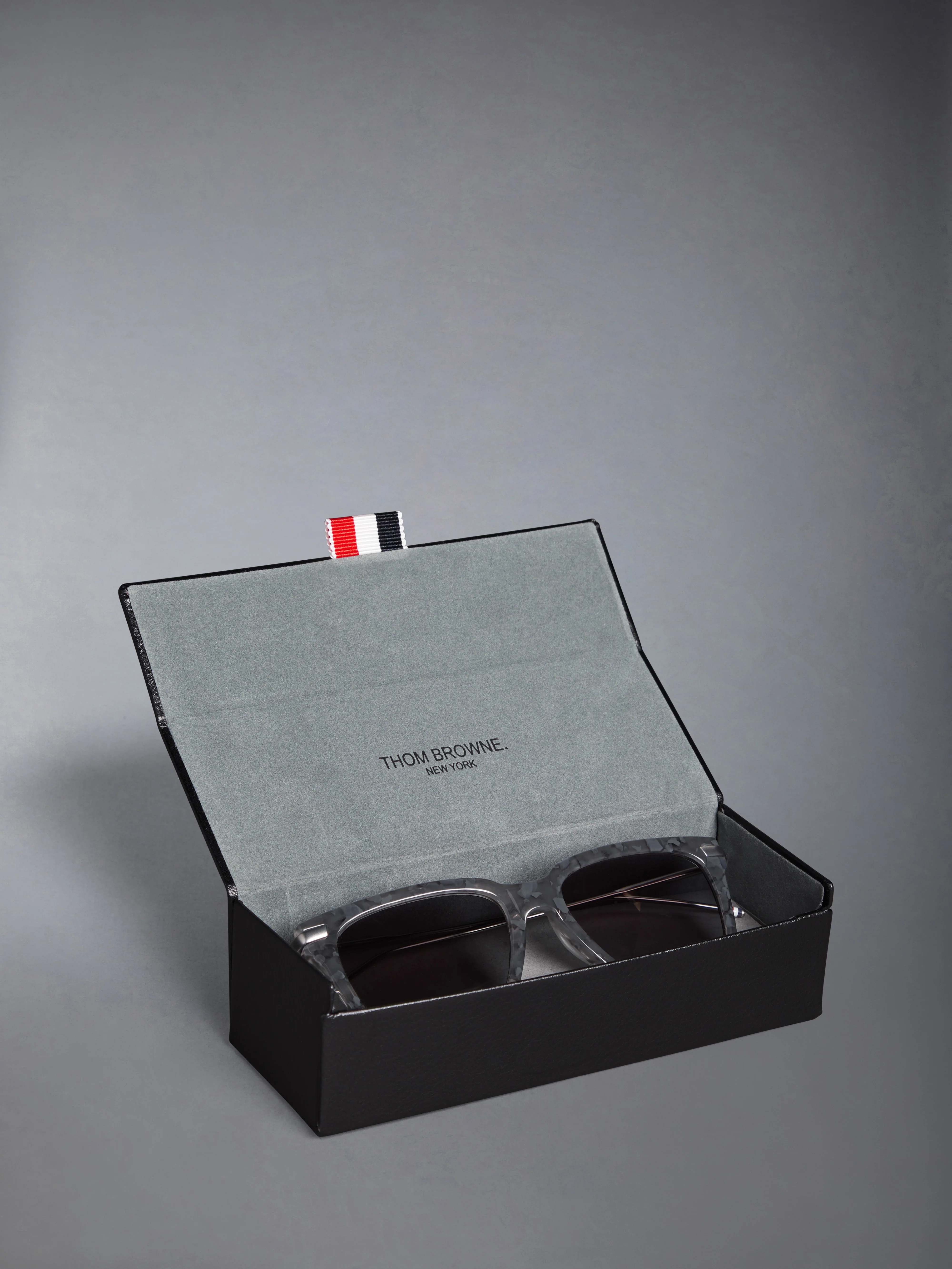 ACETATE AND TITANIUM RECTANGULAR SUNGLASSES - Image 4