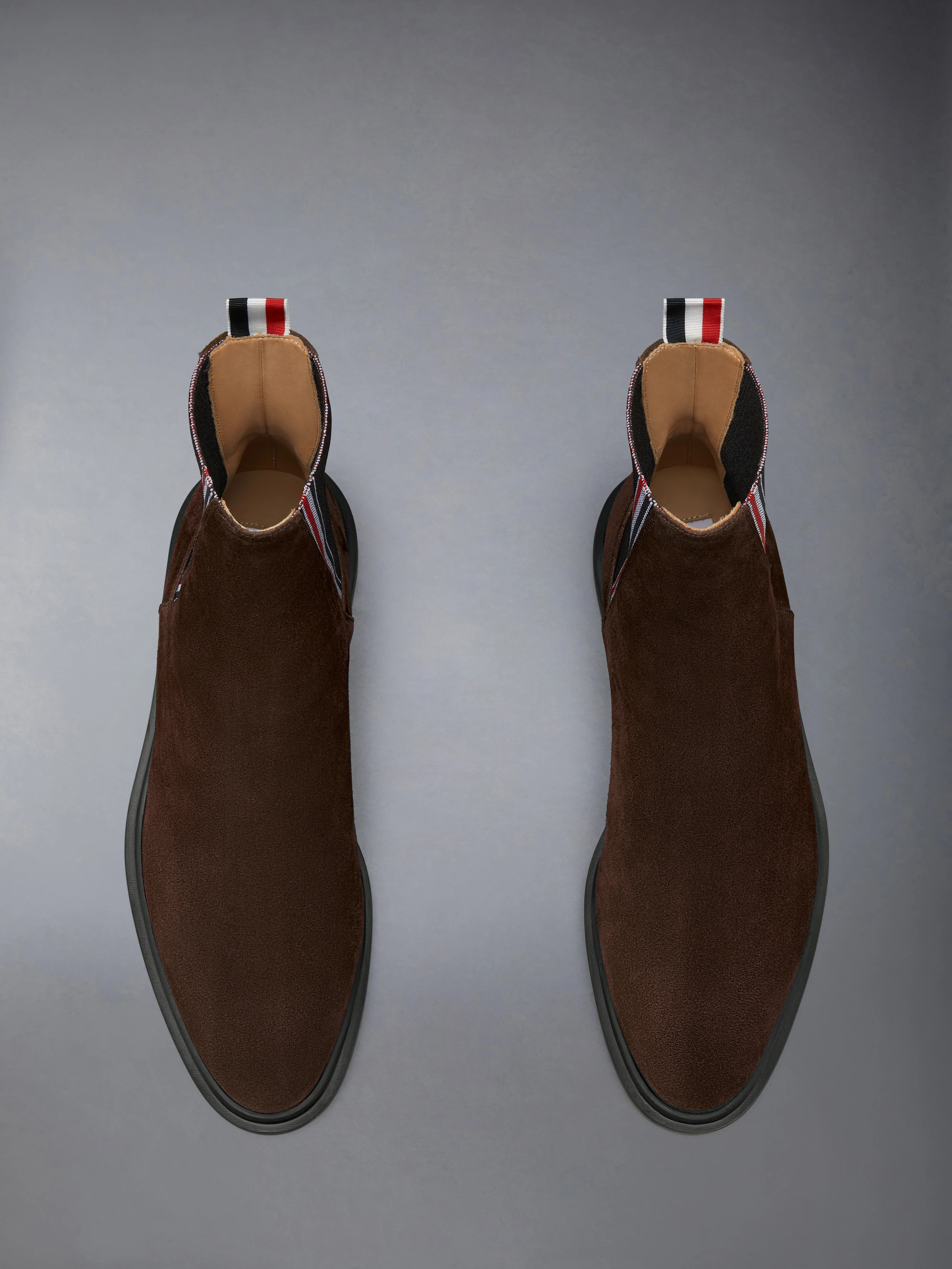 CALF SUEDE RUBBER SOLE RWB CHELSEA BOOT - Image 5