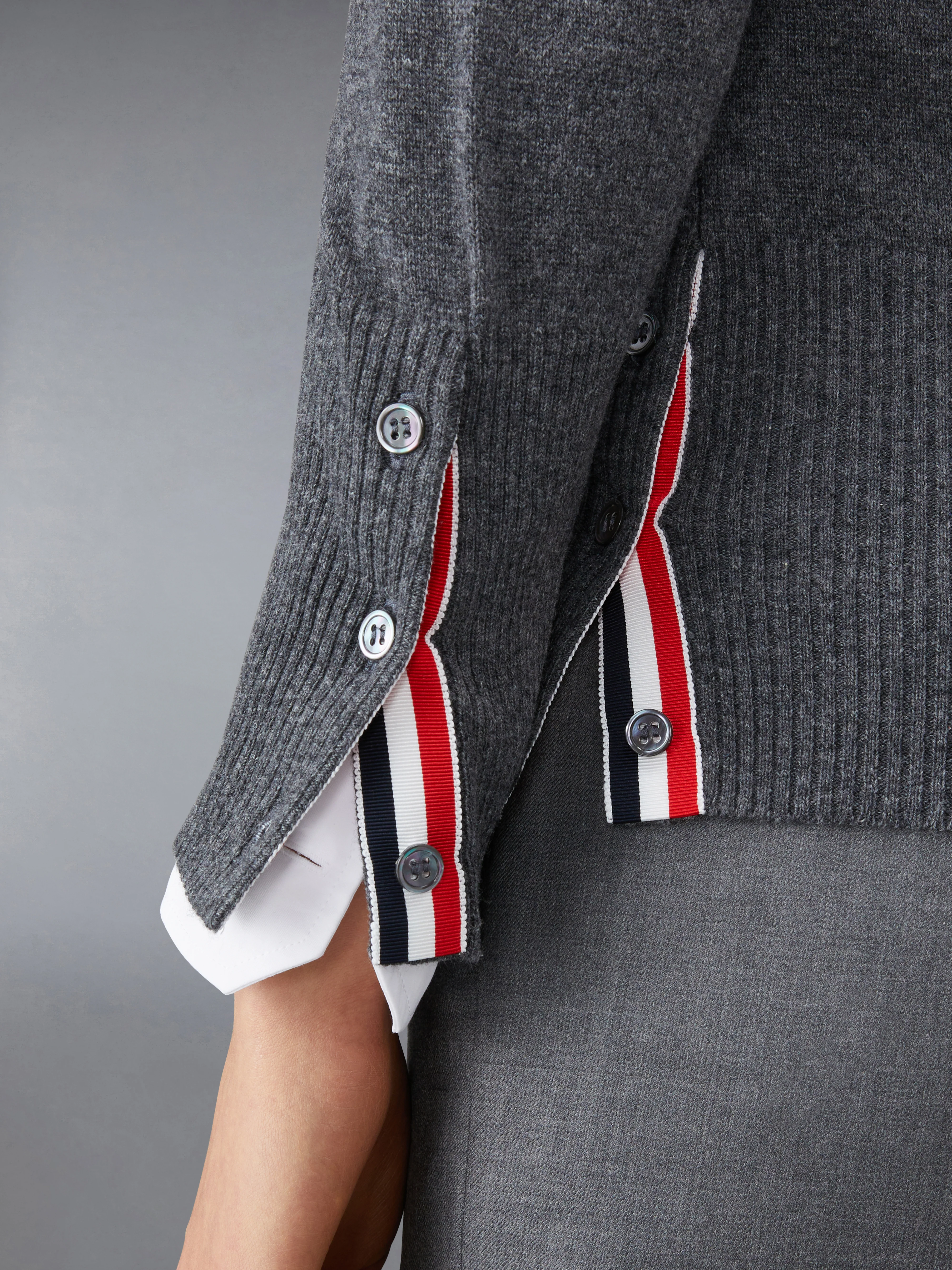 CLASSIC CASHMERE 4-BAR PULLOVER - Image 4