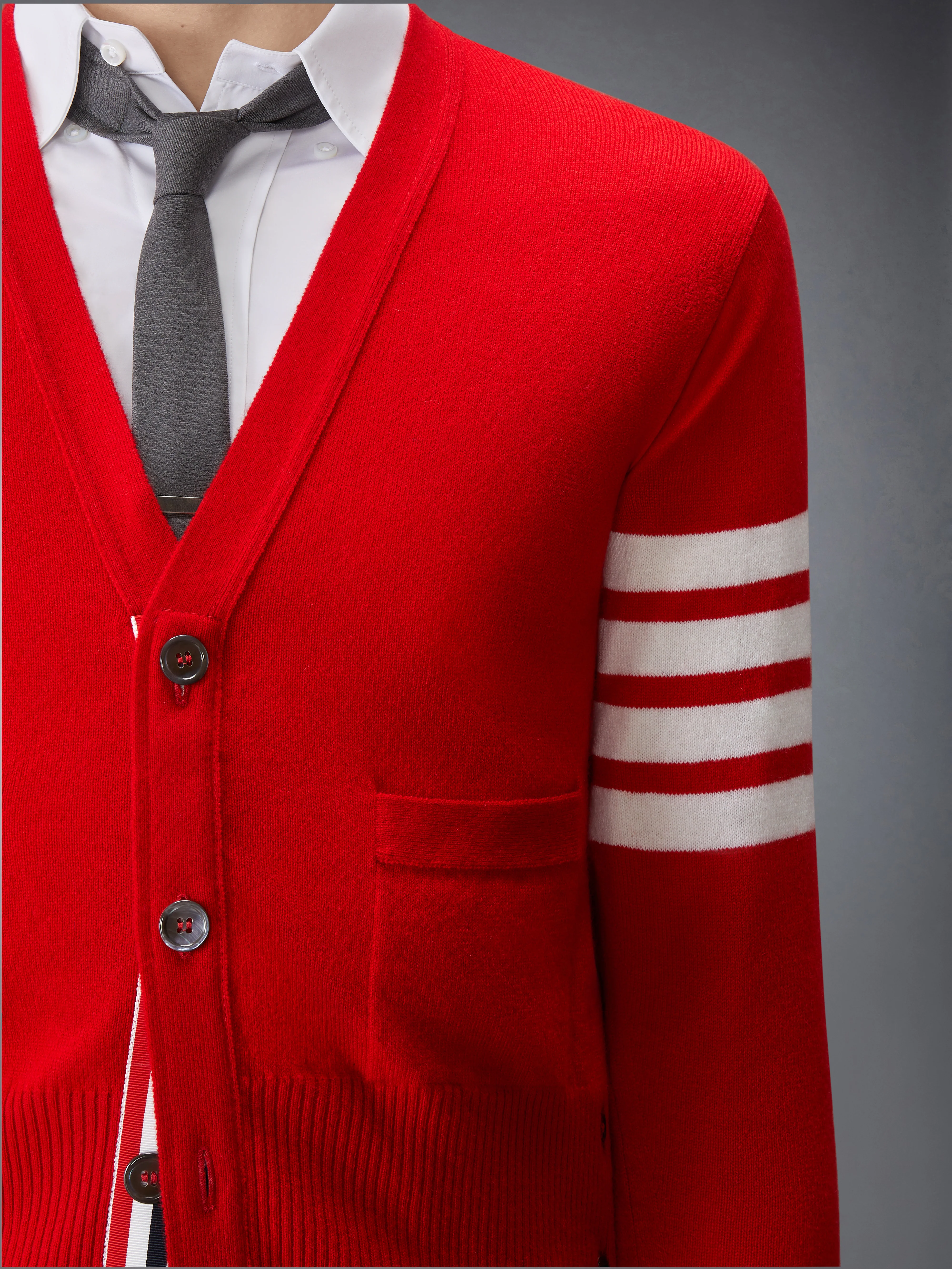 CLASSIC CASHMERE 4-BAR V-NECK CARDIGAN - Image 6