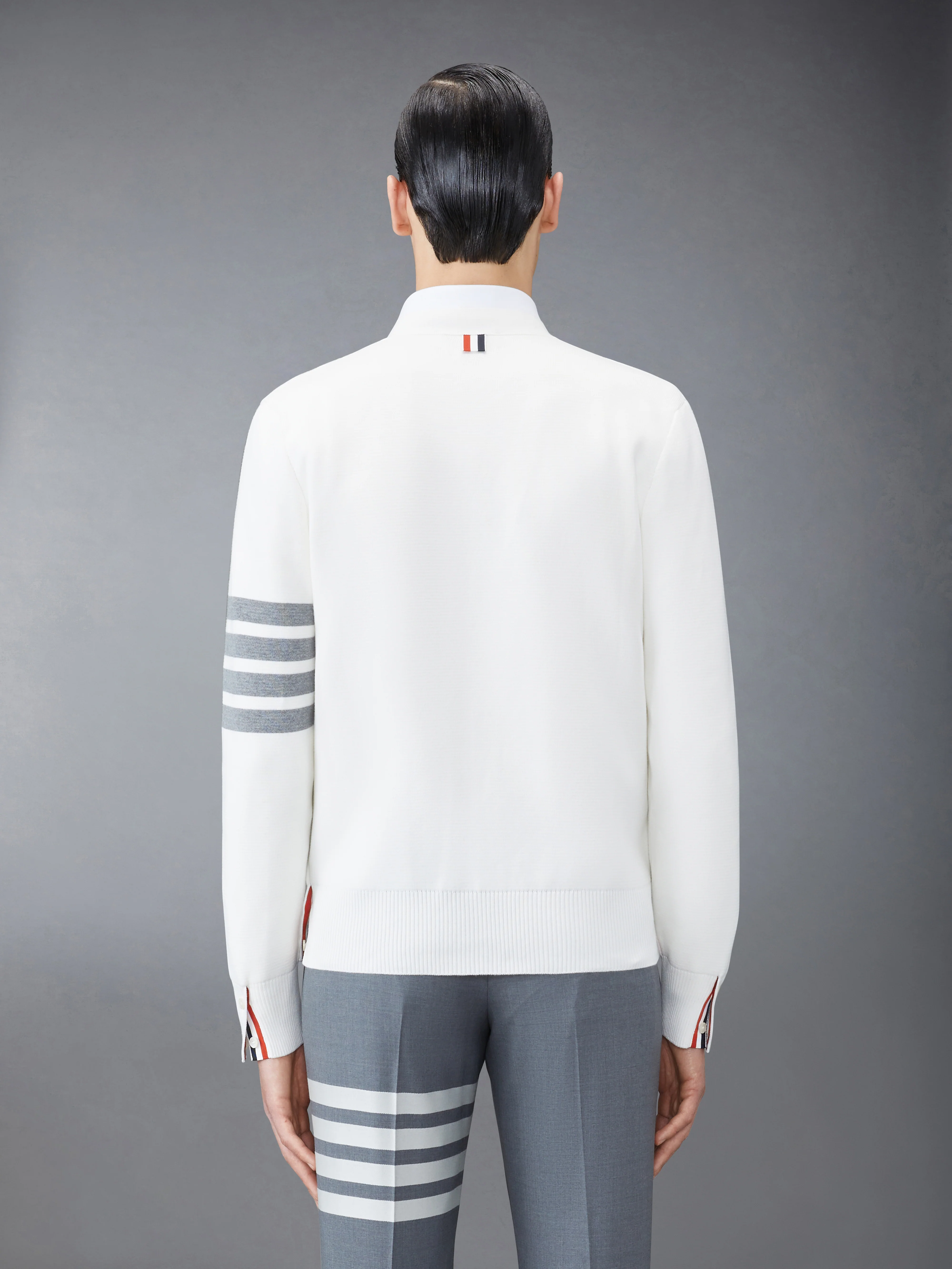 COTTON CREPE V-NECK CARDIGAN - Image 2