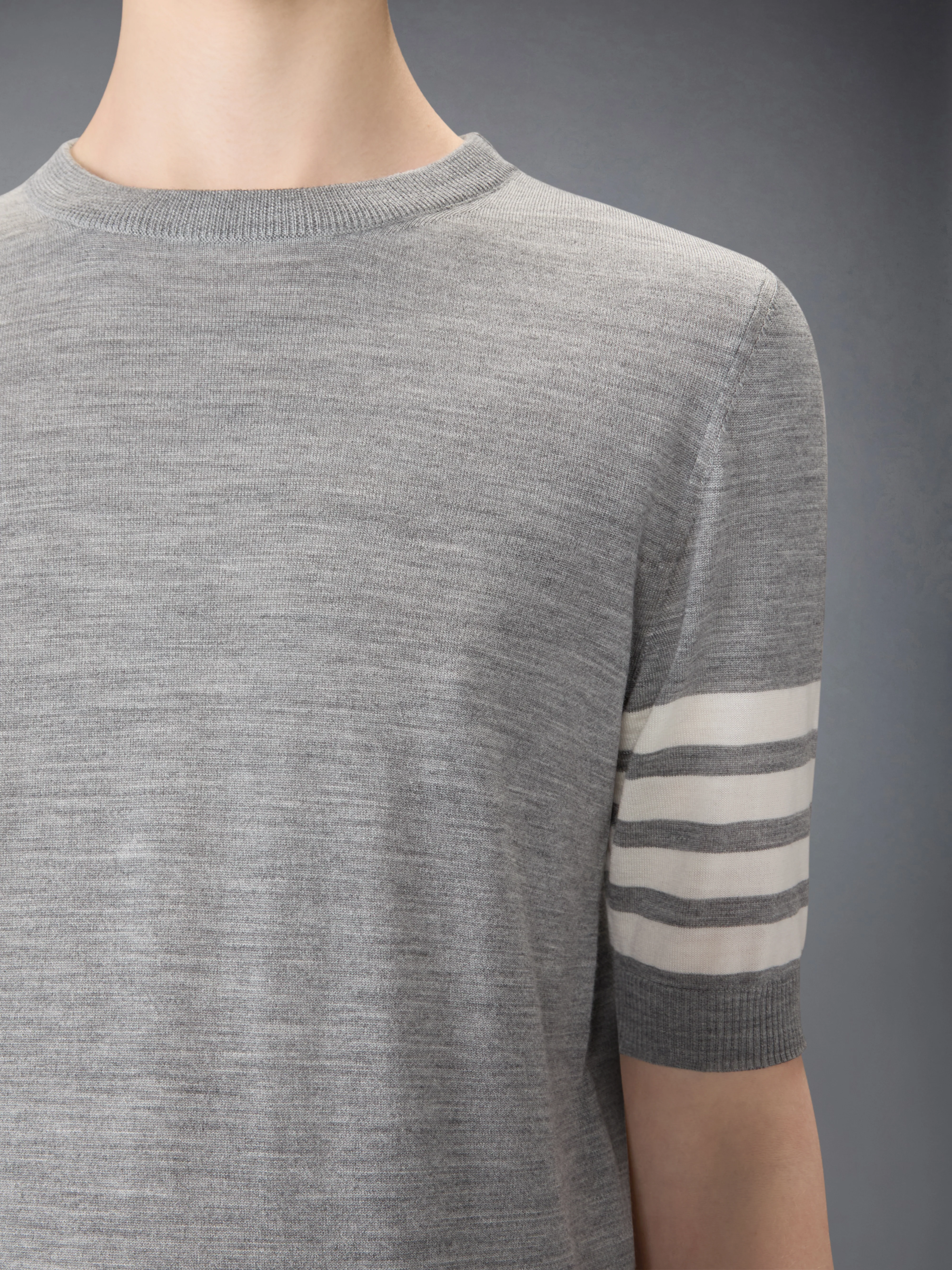 FINE MERINO WOOL 4-BAR TEE - Image 4