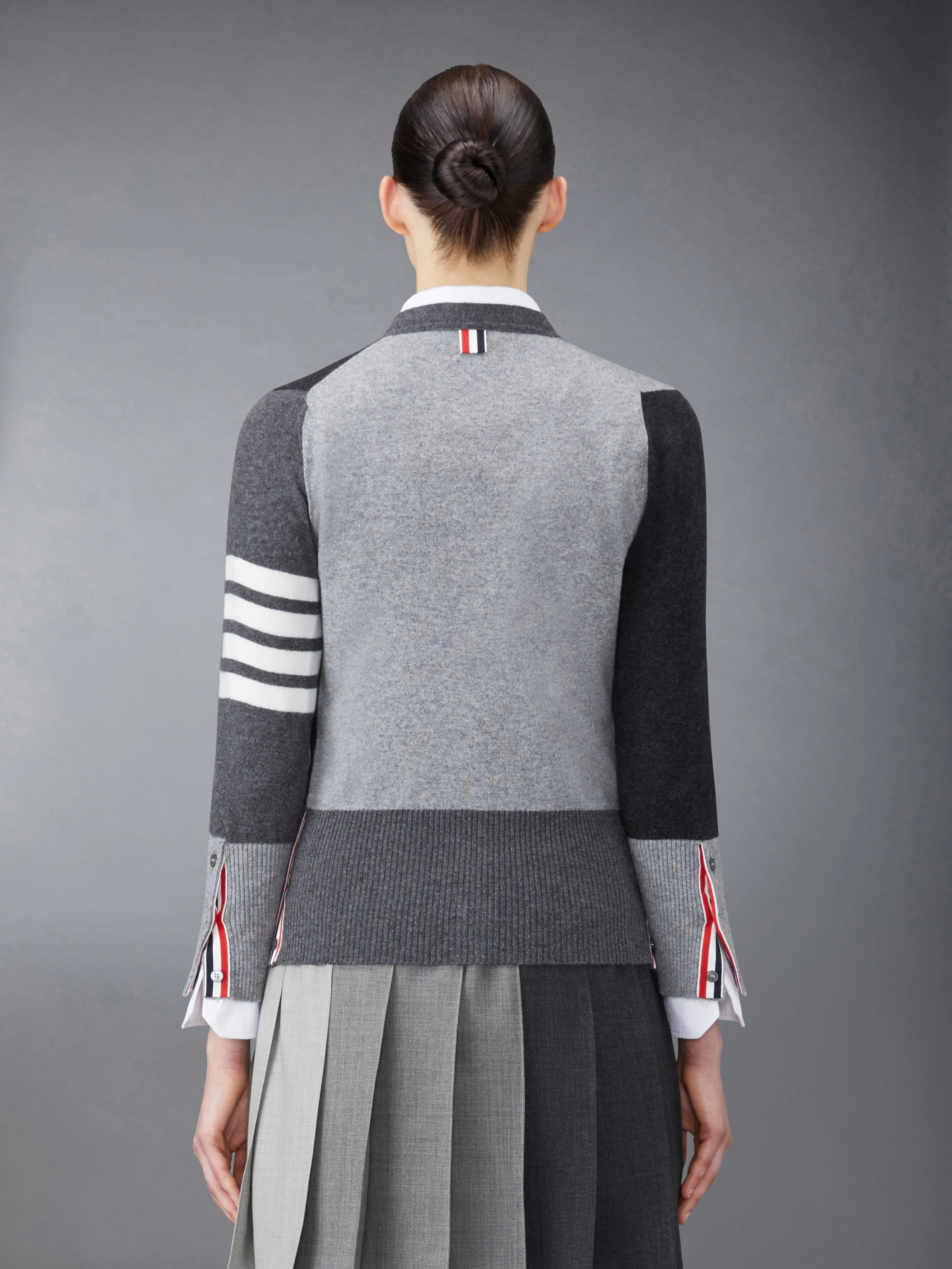 FUNMIX CASHMERE 4-BAR V-NECK CARDIGAN - Image 2