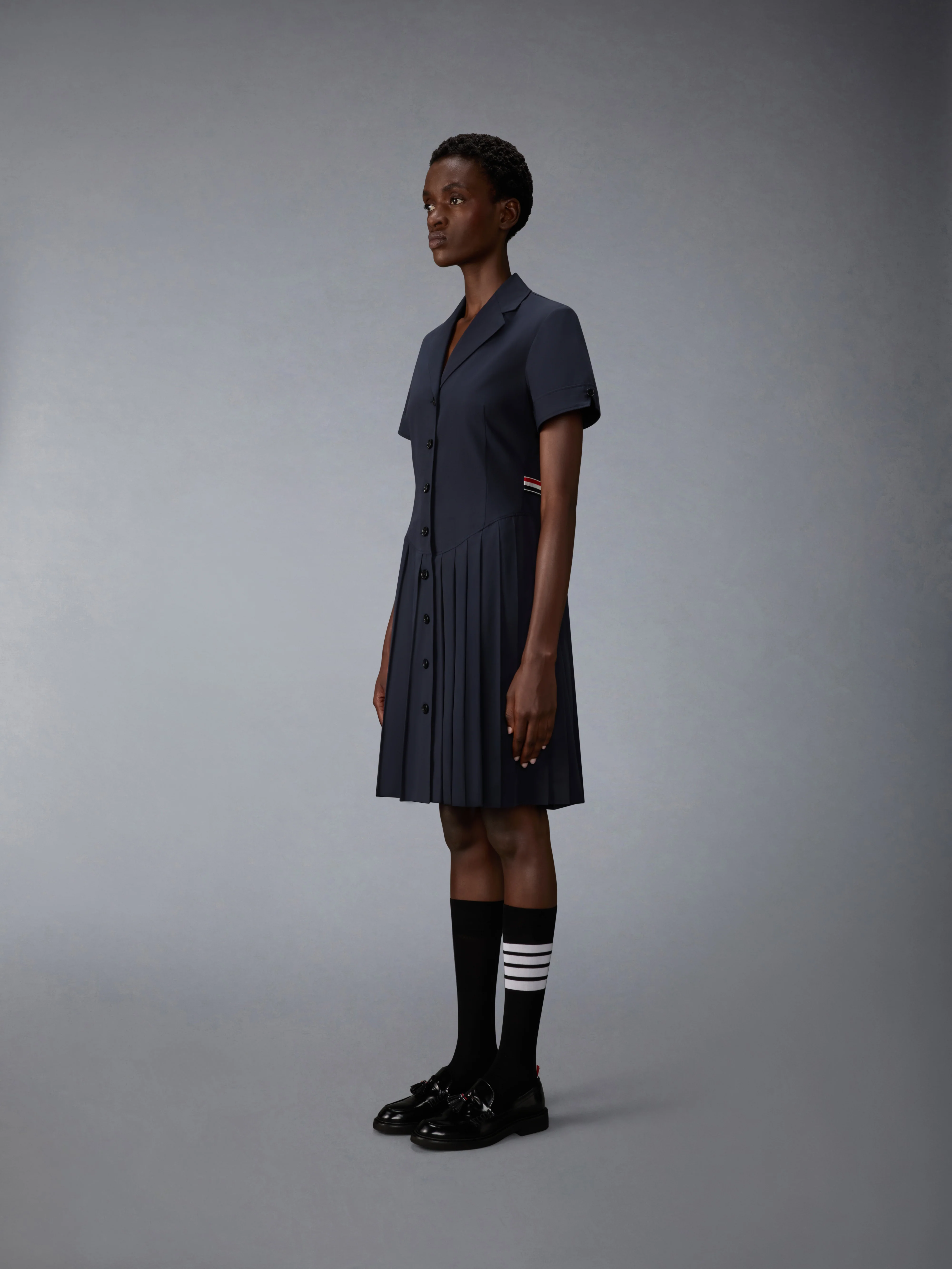 LAPEL COLLAR PLEATED DRESS - Image 2