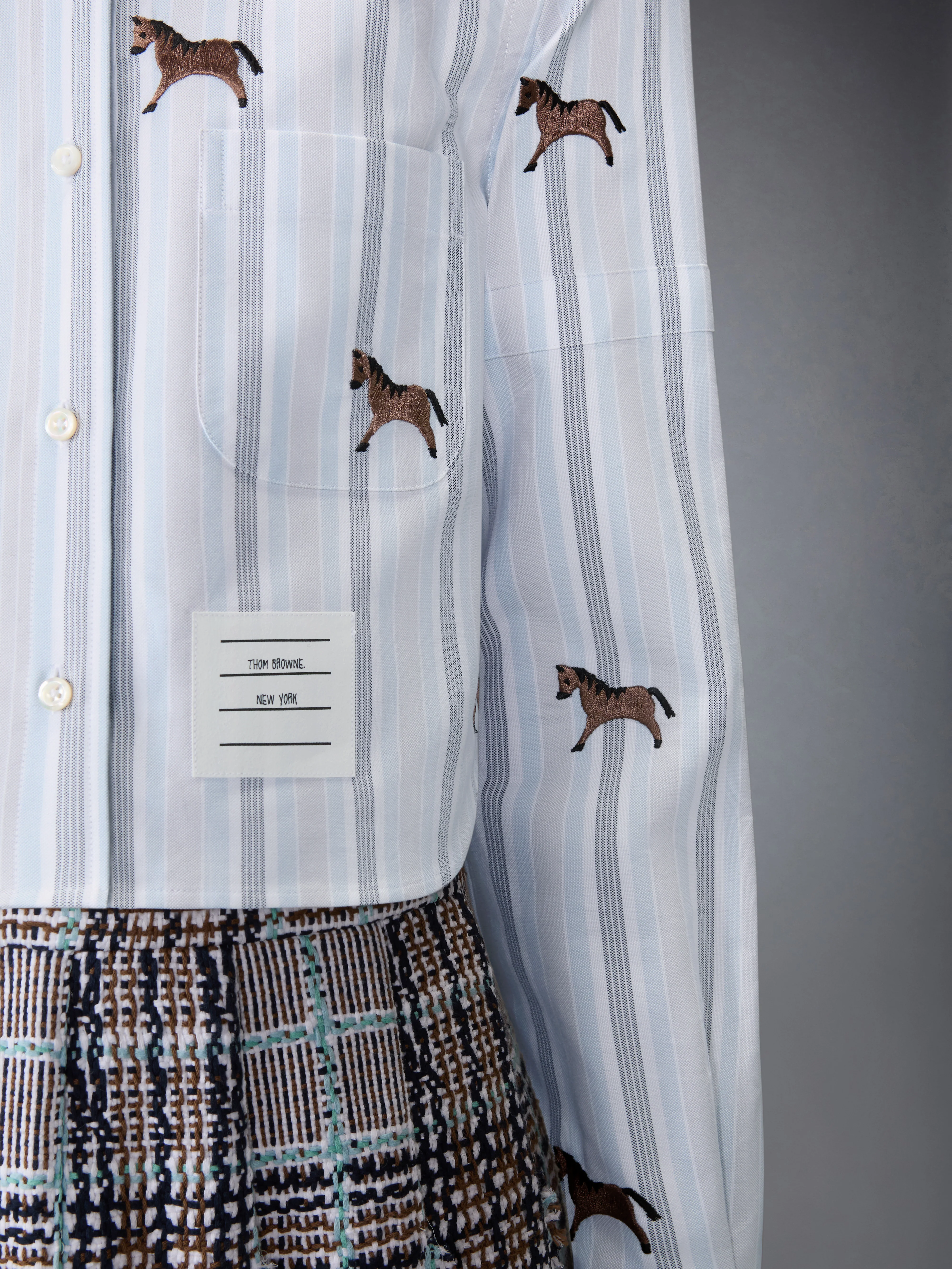 LUNAR NEW YEAR HORSE 4-BAR CROPPED OXFORD SHIRT - Image 5