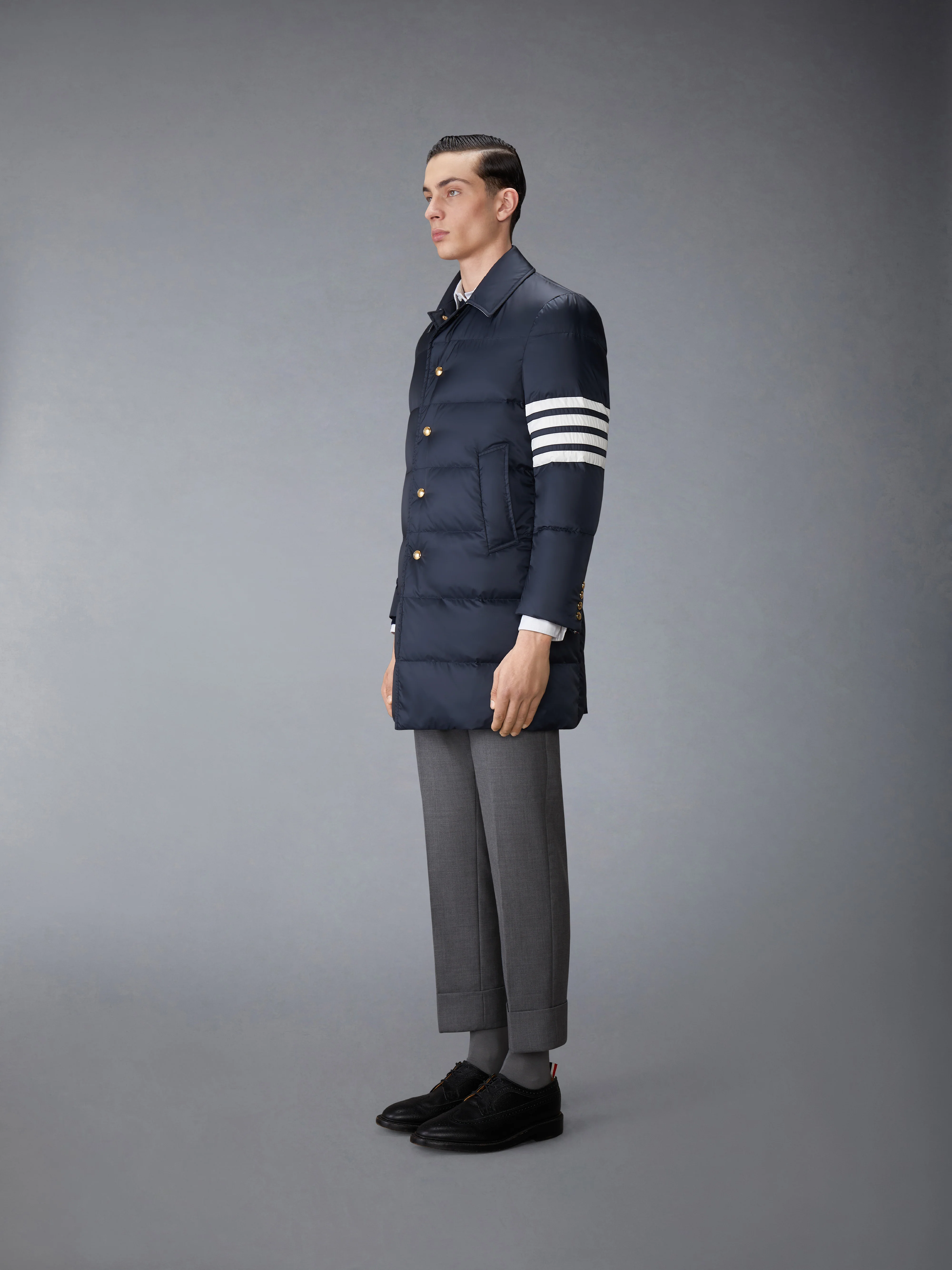 MATTE FINISH NYLON DOWN FILL 4-BAR BAL COLLAR OVERCOAT - Image 2