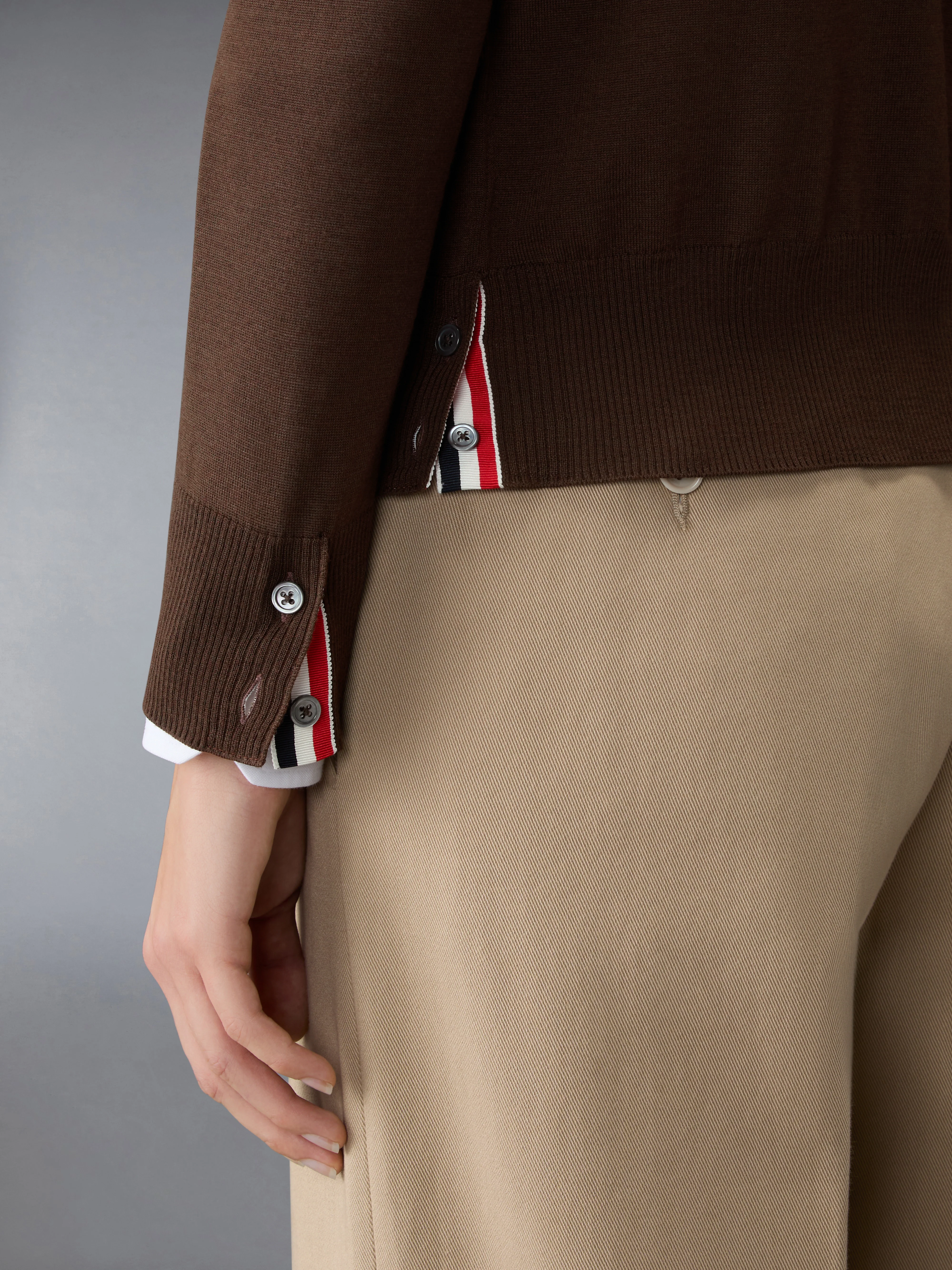 MERINO WOOL 4-BAR RELAXED FIT V-NECK CARDIGAN - Image 4
