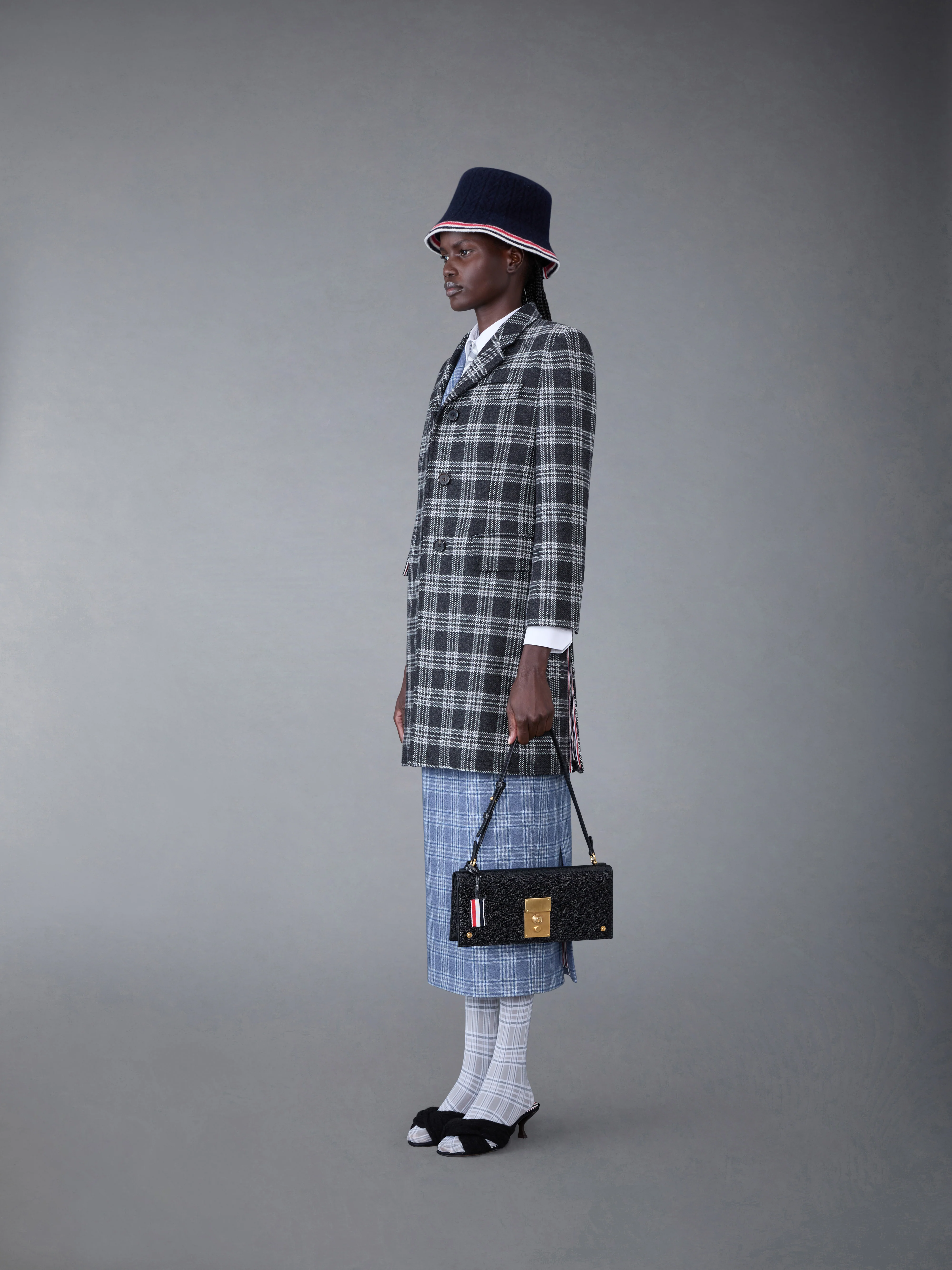 MRS. THOM CLUTCH IN PEBBLE GRAIN LEATHER - Image 4