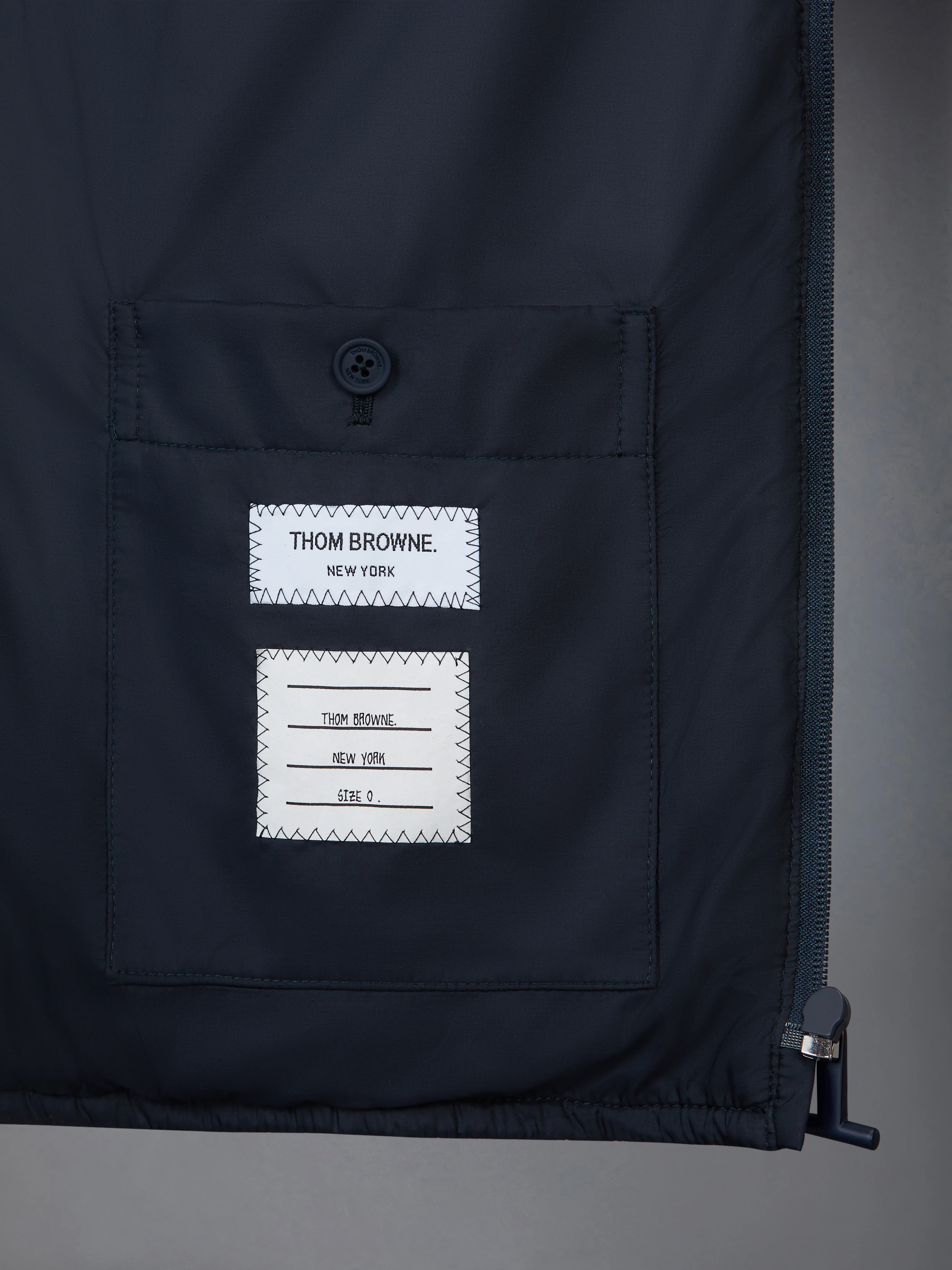 NYLON TECH ECO FILLED QUILTED VEST - Image 4