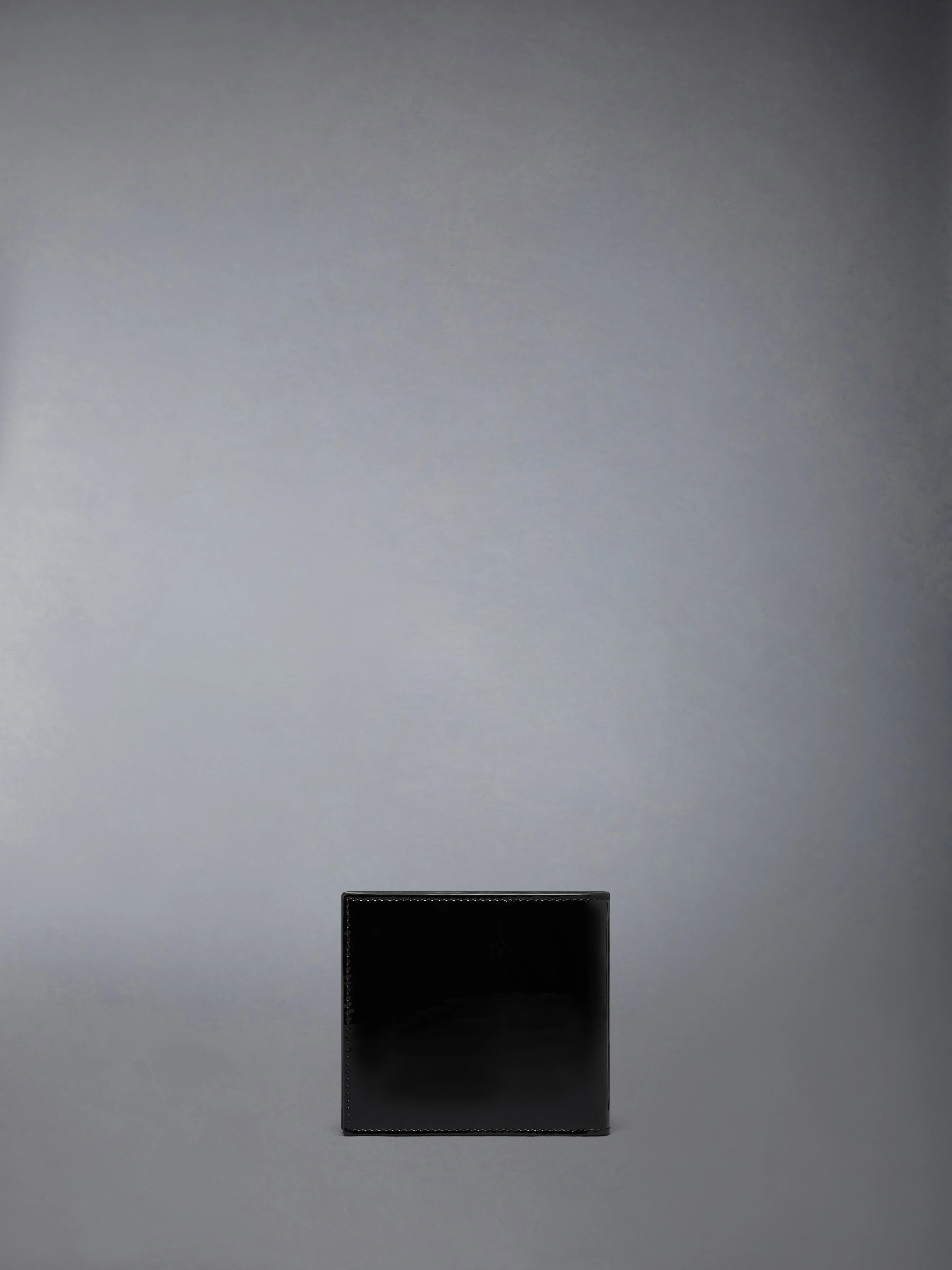 PATENT 4-BAR BIFOLD - Image 2