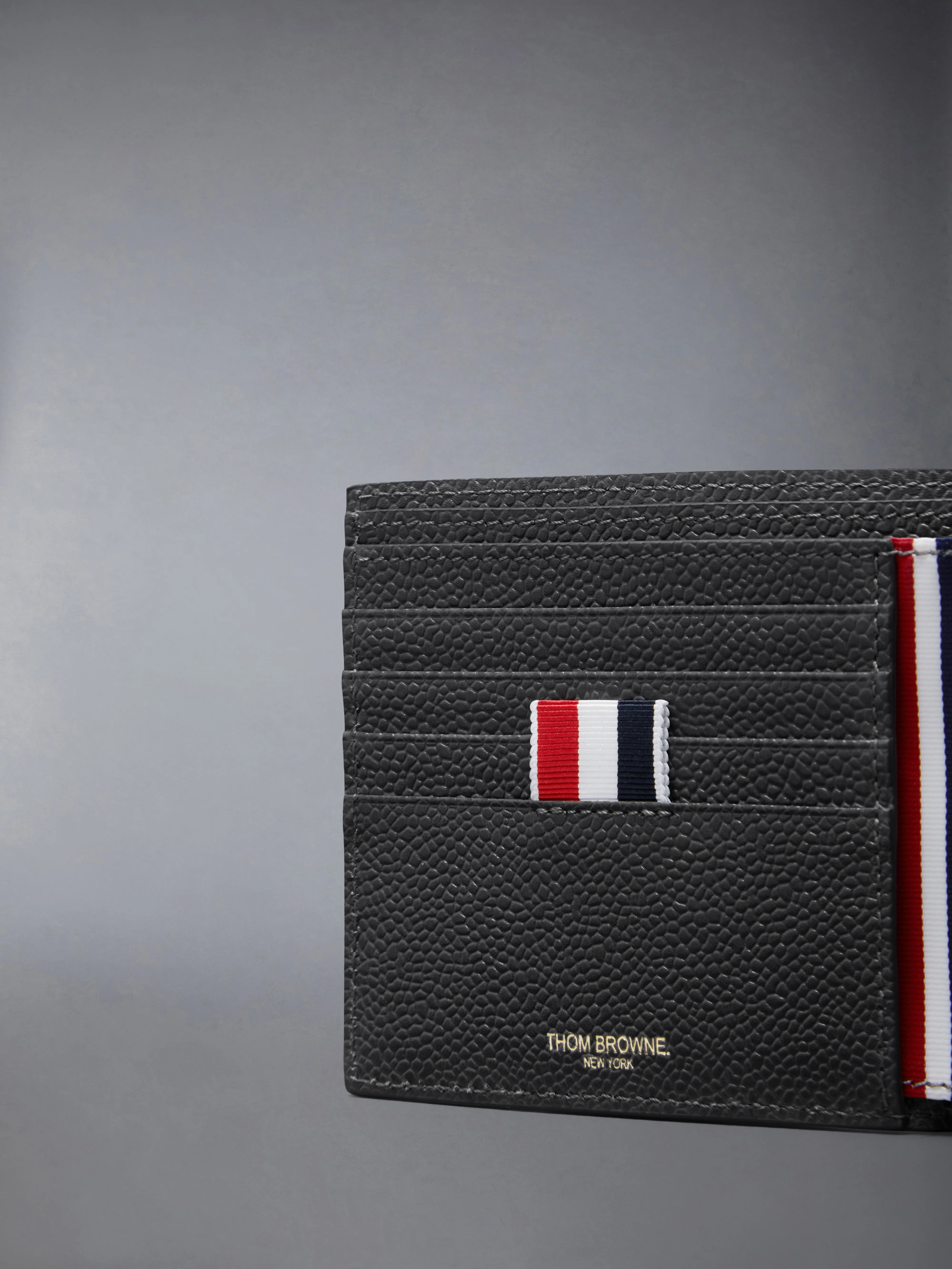 PEBBLE GRAIN BIFOLD - Image 4