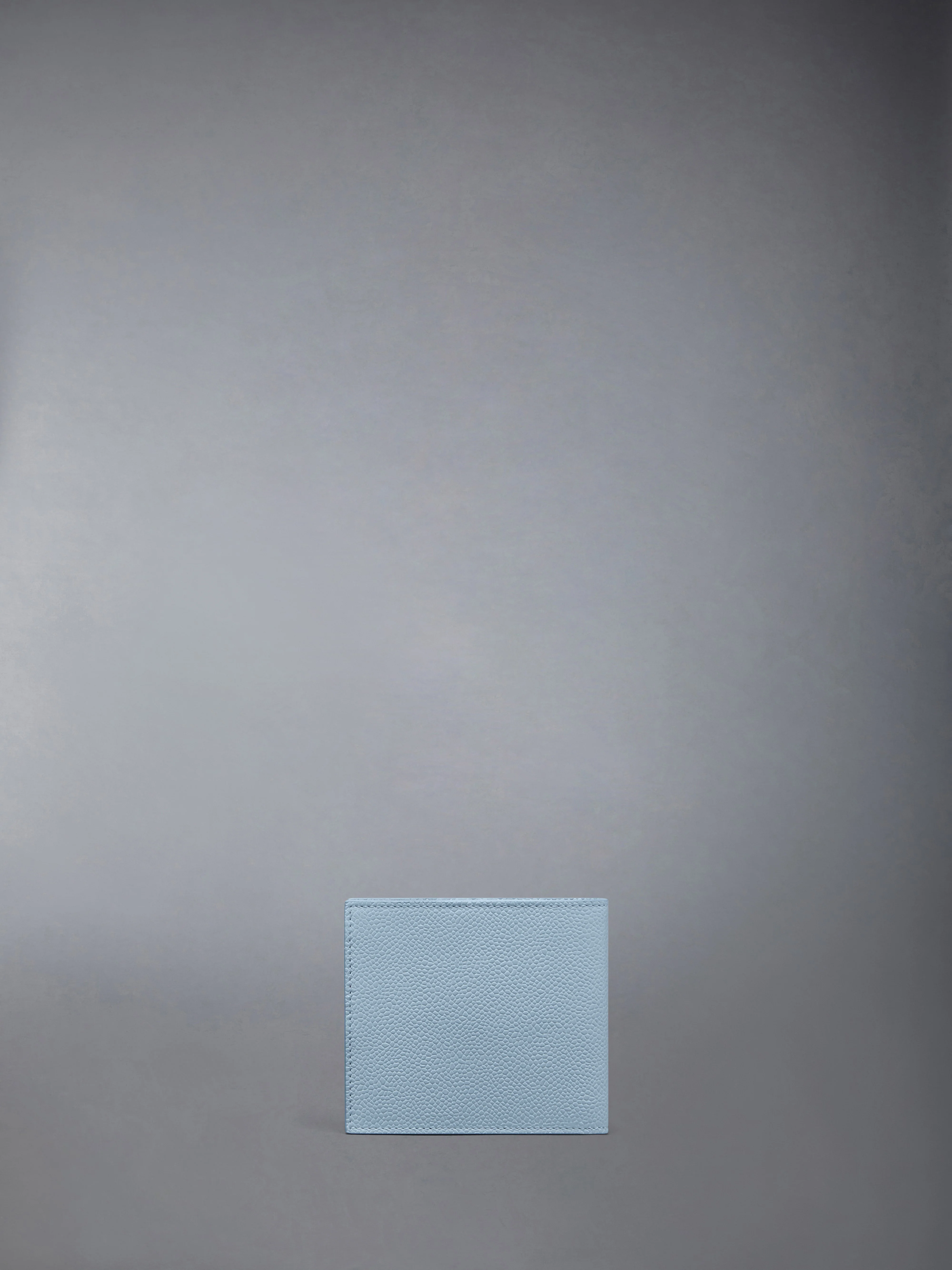 PEBBLE GRAIN BIFOLD - Image 2