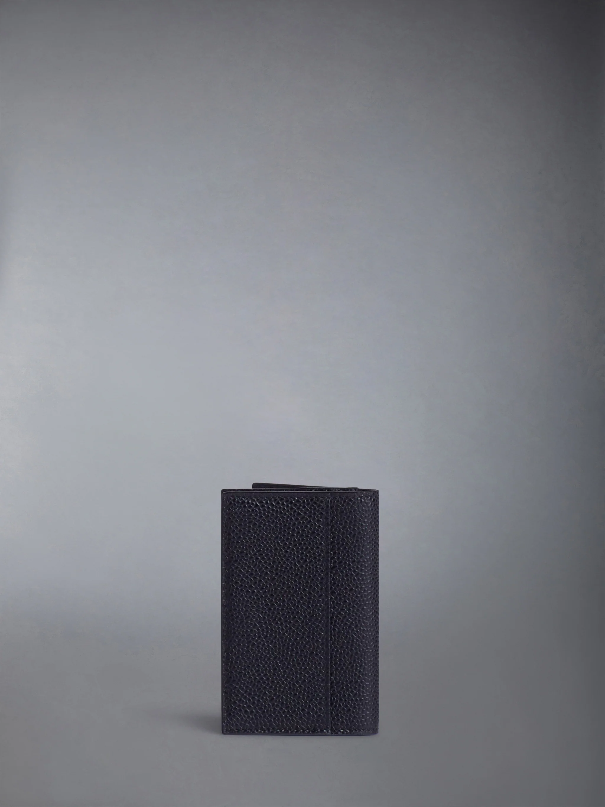 PEBBLE GRAIN BUSINESS CARD HOLDER - Image 3