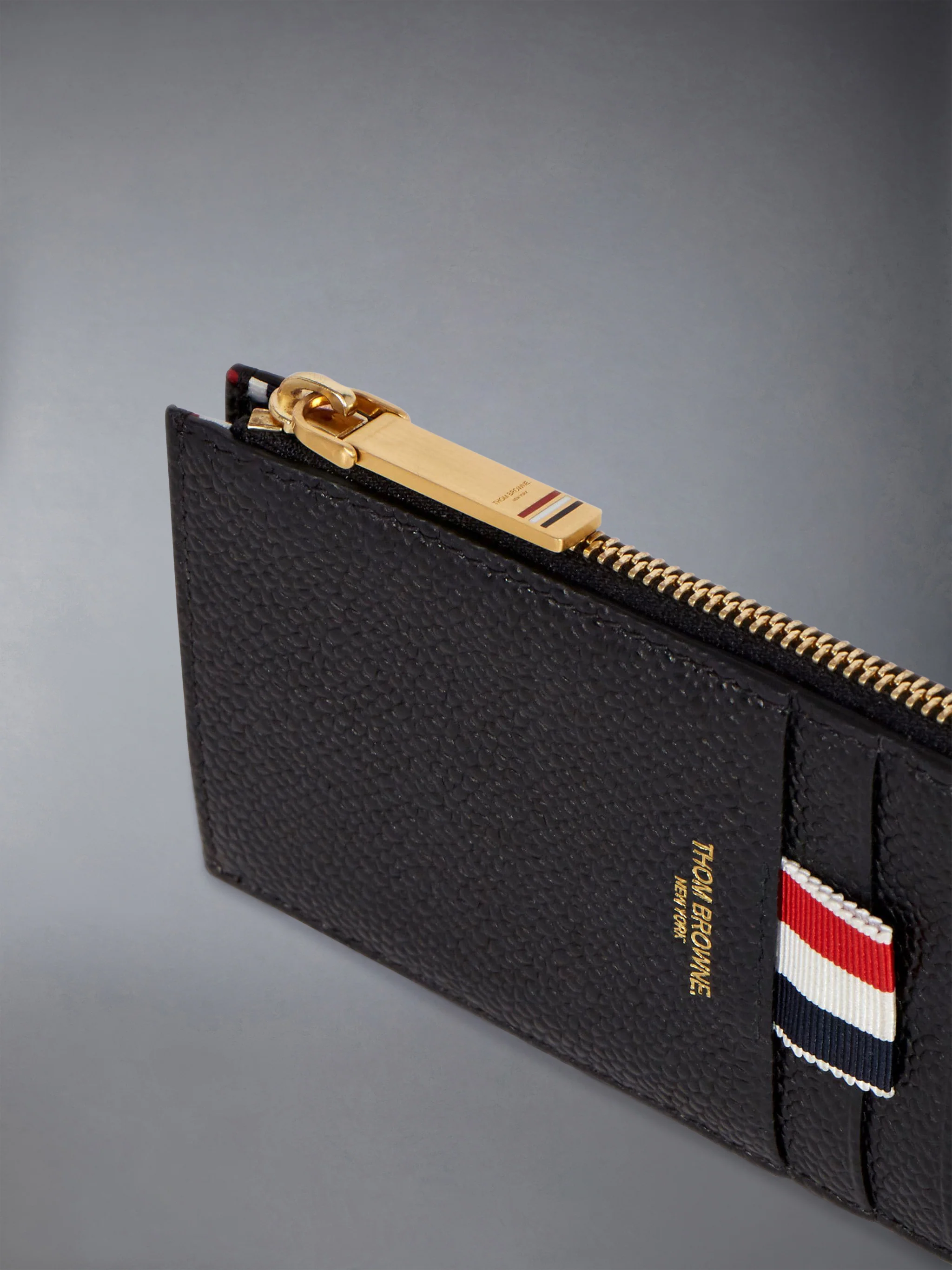 PEBBLE GRAIN HALF ZIP AROUND WALLET - Image 4