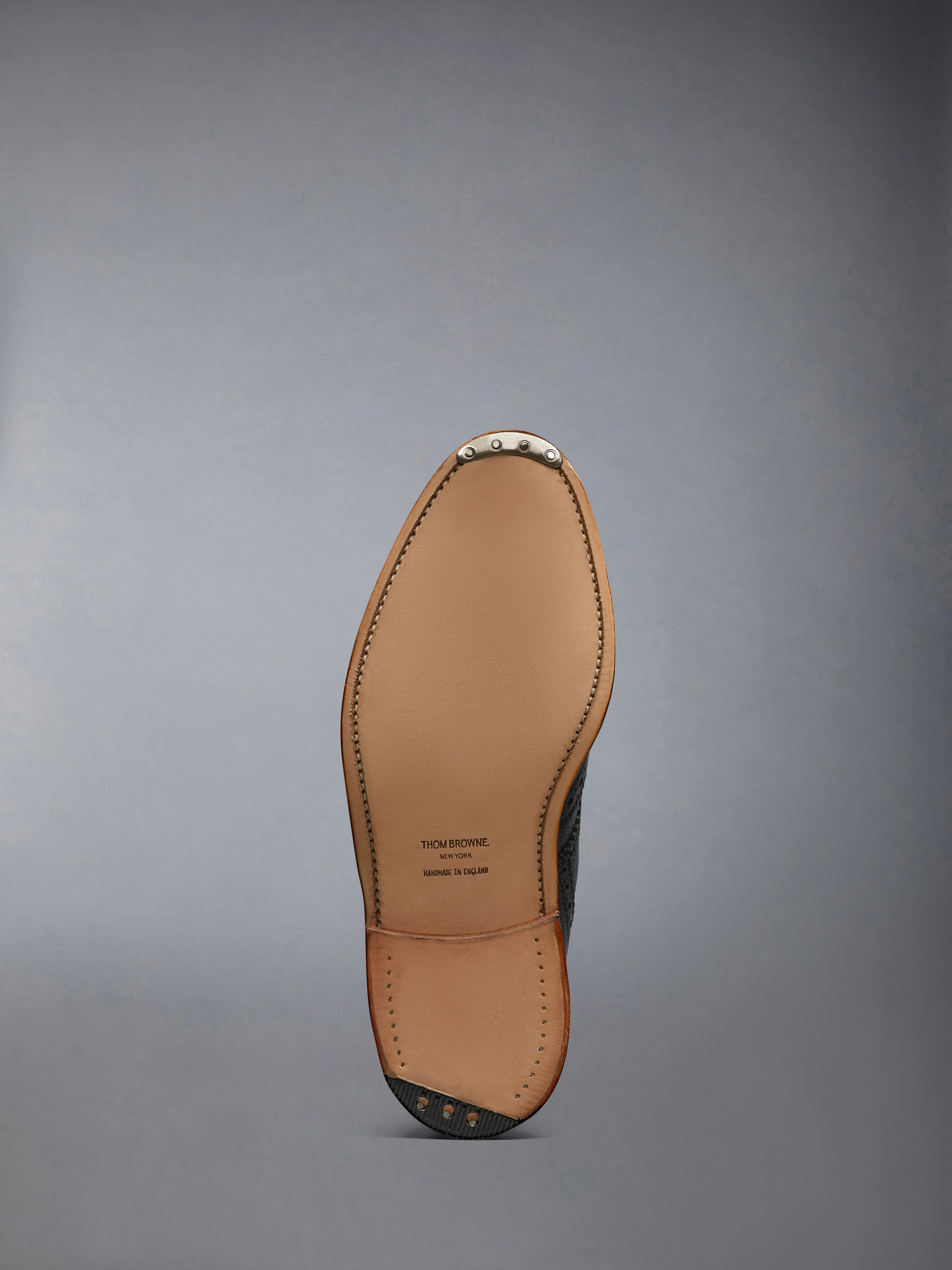 PEBBLE GRAIN LEATHER SOLE WINGTIP BOOT - Image 5