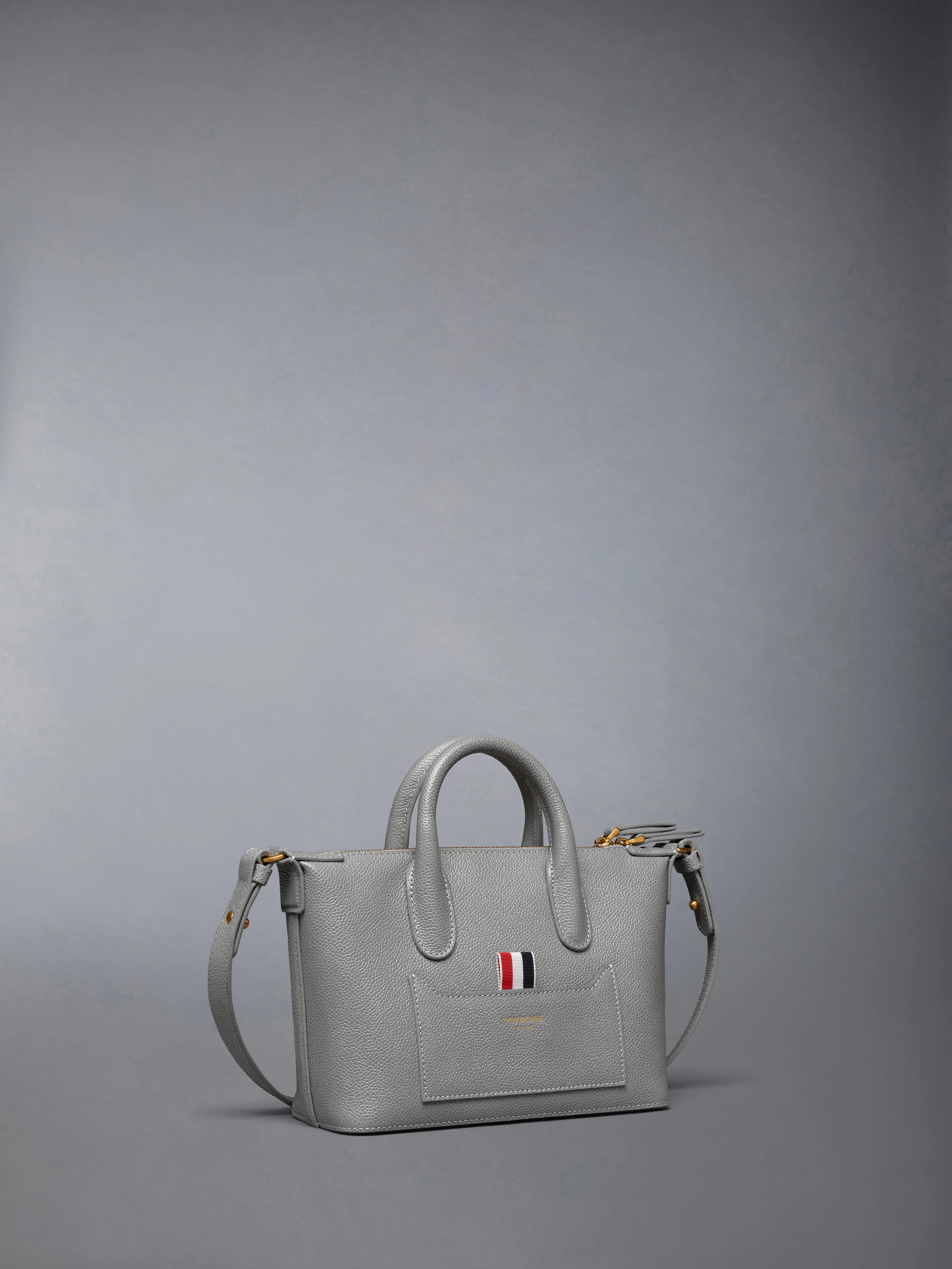 PEBBLE GRAIN MICRO SOFT DUFFLE - Image 2