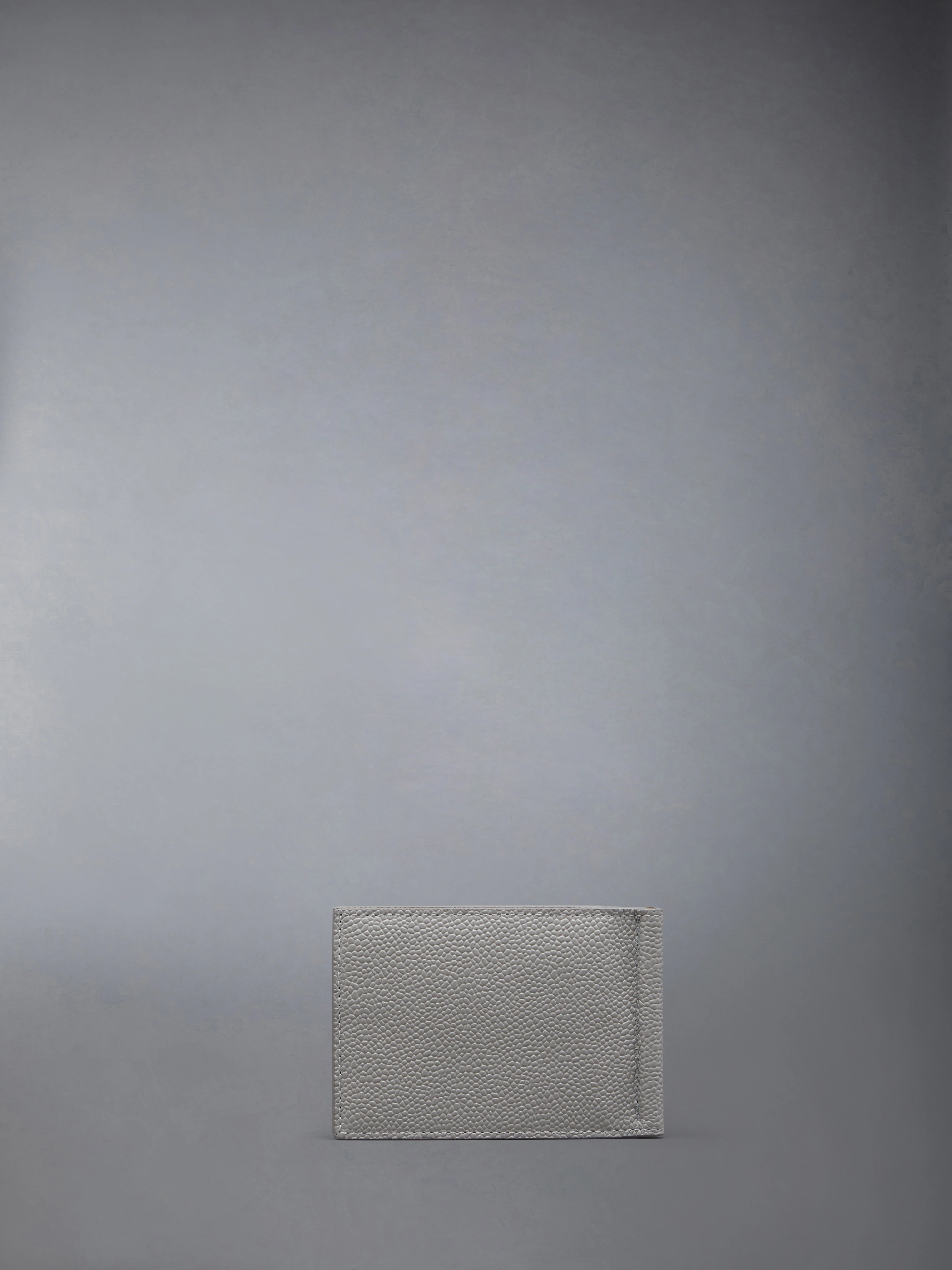 PEBBLE GRAIN MONEY CLIP WALLET - Image 2