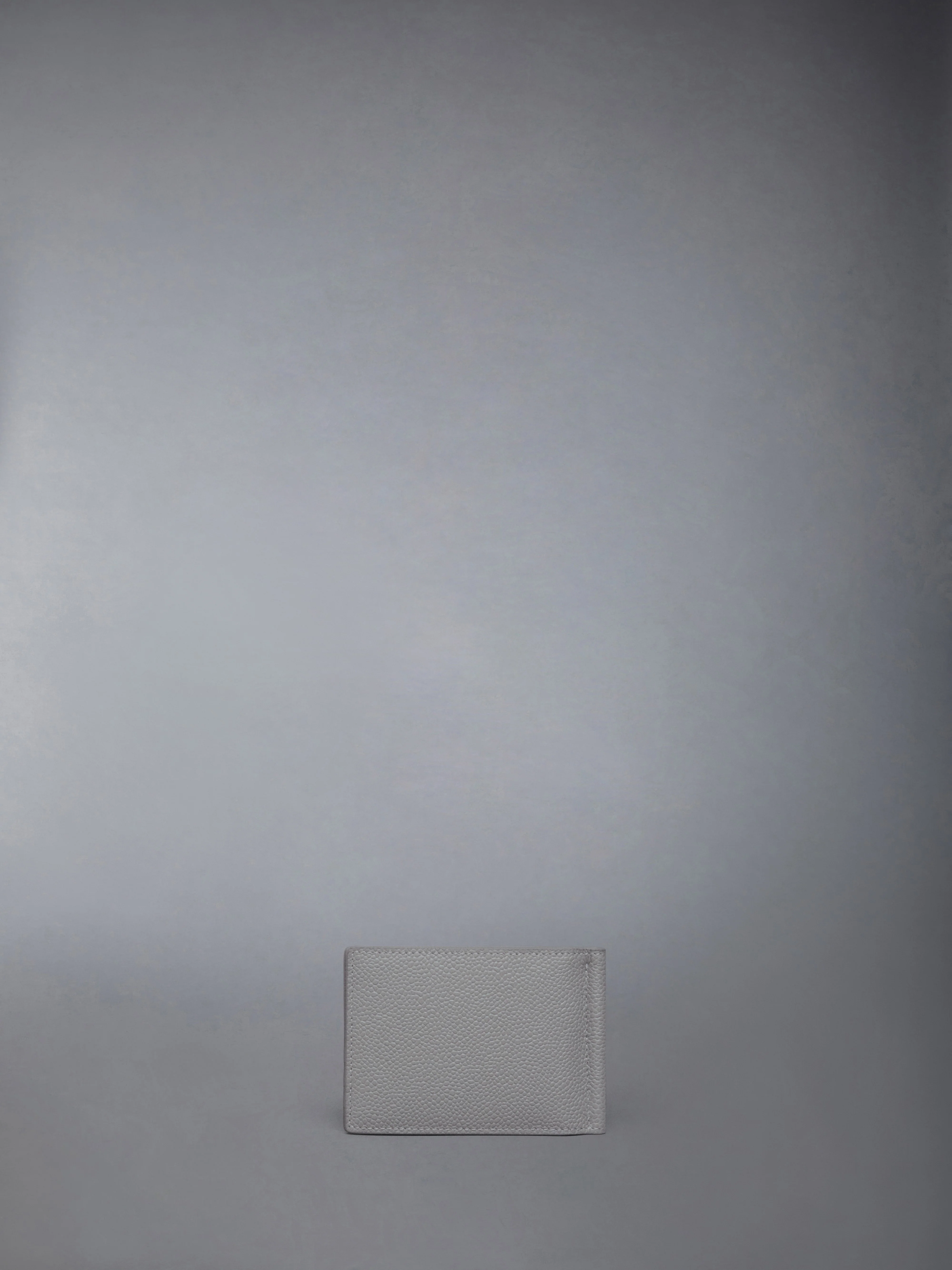 PEBBLE GRAIN MONEY CLIP WALLET - Image 2