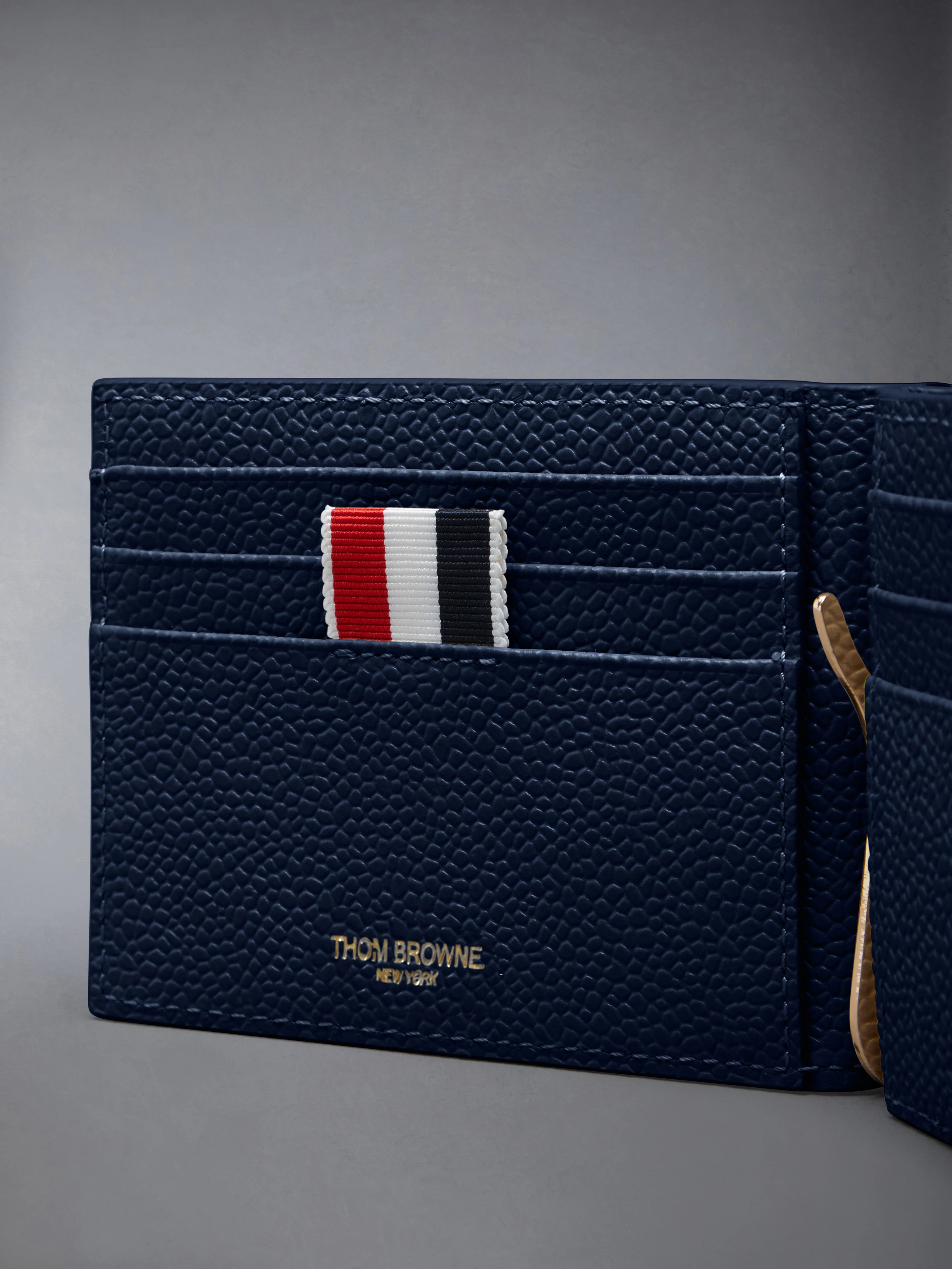 PEBBLE GRAIN MONEY CLIP WALLET - Image 3