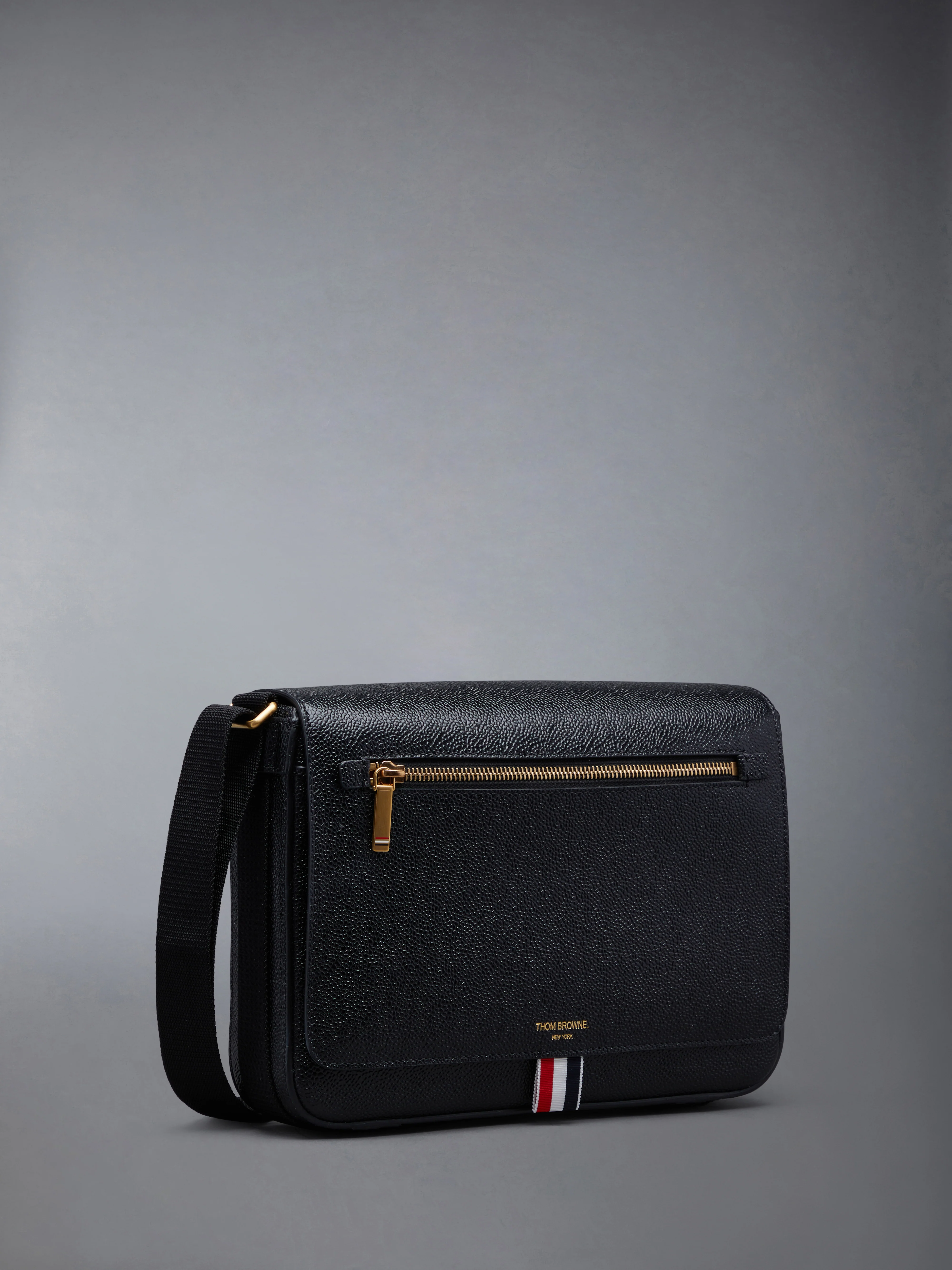 PEBBLE GRAIN REPORTER BAG - Image 2