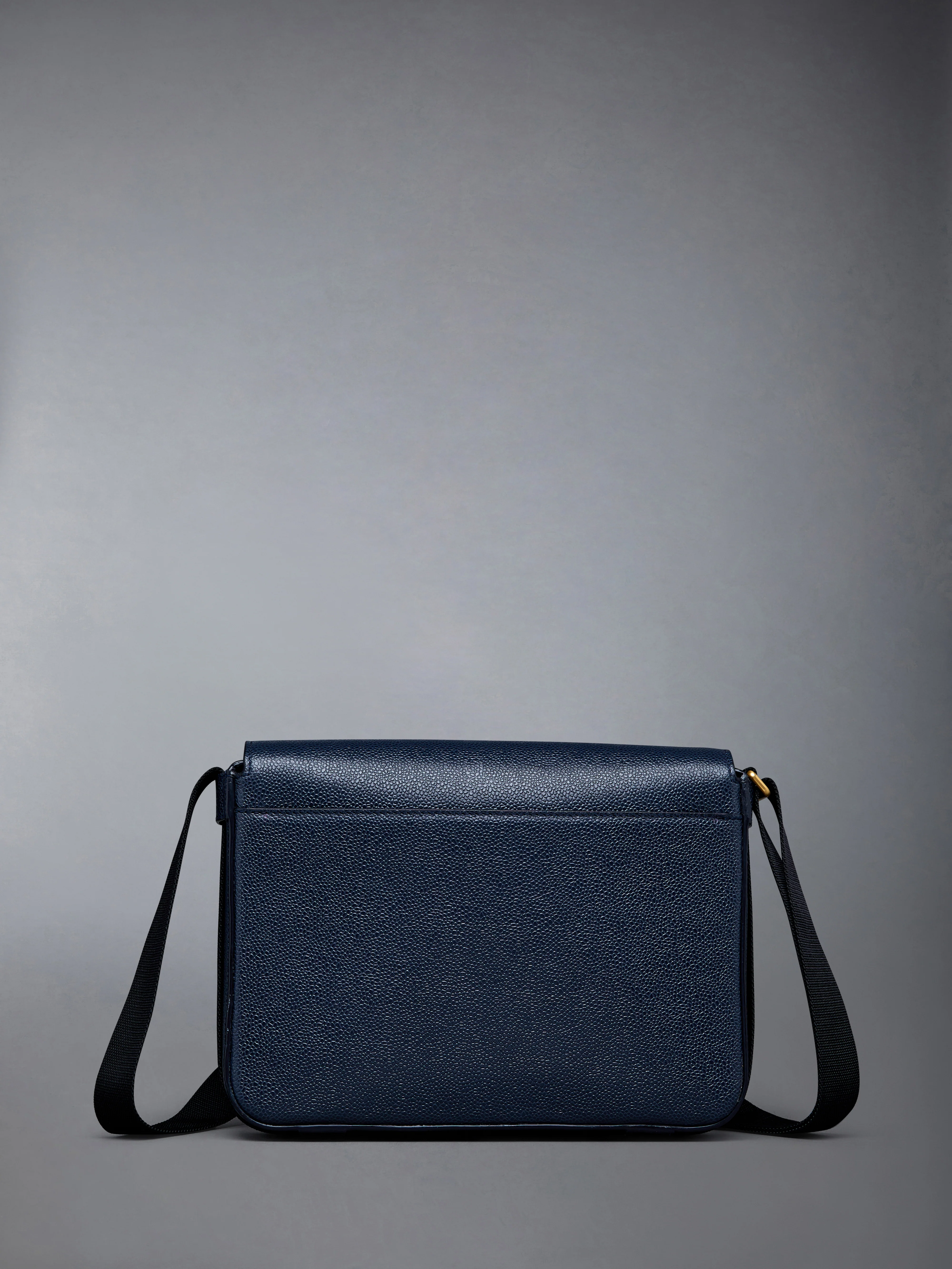 PEBBLE GRAIN REPORTER BAG - Image 3