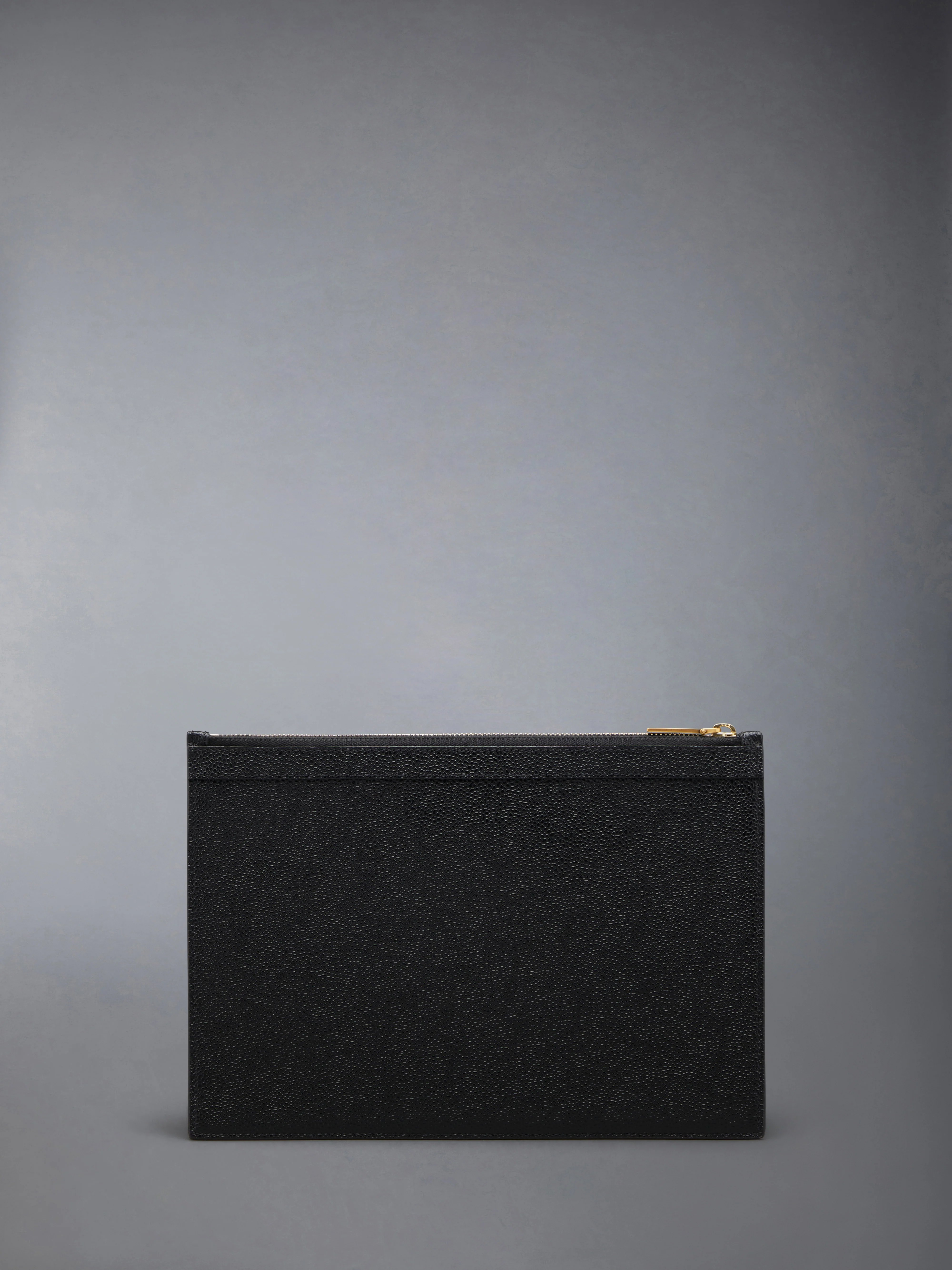 PEBBLE GRAIN SMALL DOCUMENT HOLDER - Image 2