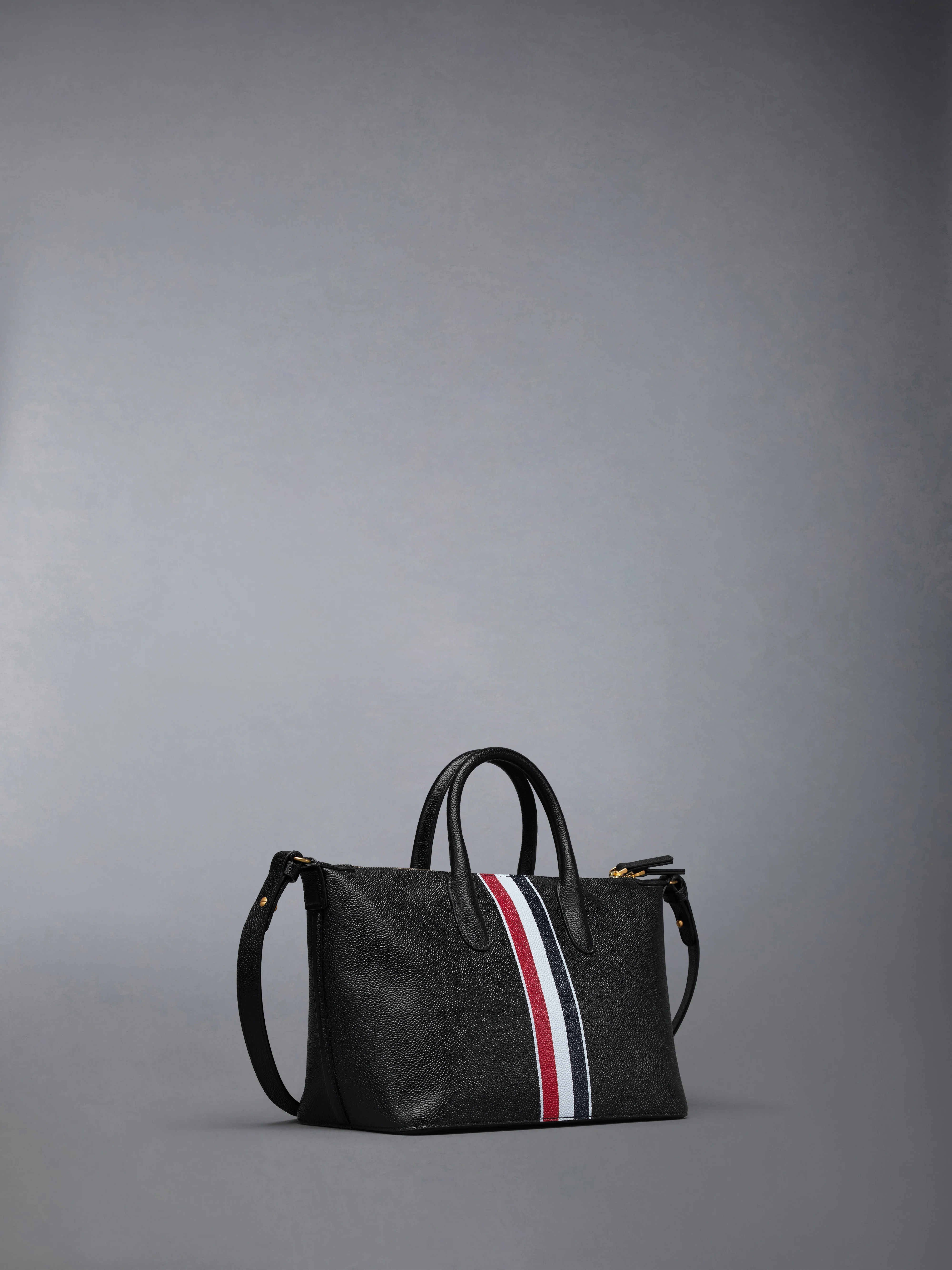 PEBBLE GRAIN SMALL DUFFLE BAG - Image 2