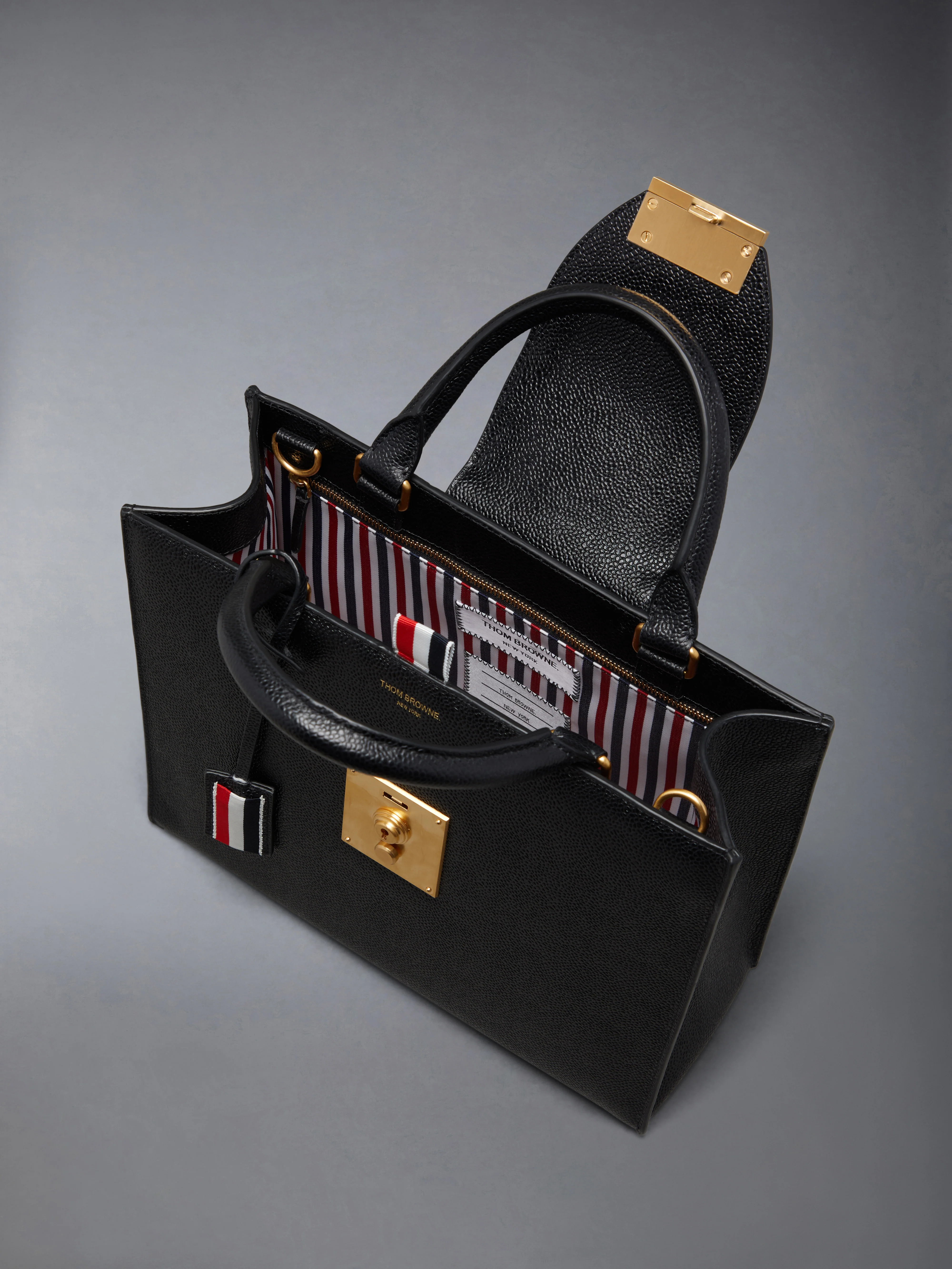 PEBBLE GRAIN SMALL MR. THOM TOTE - Image 5