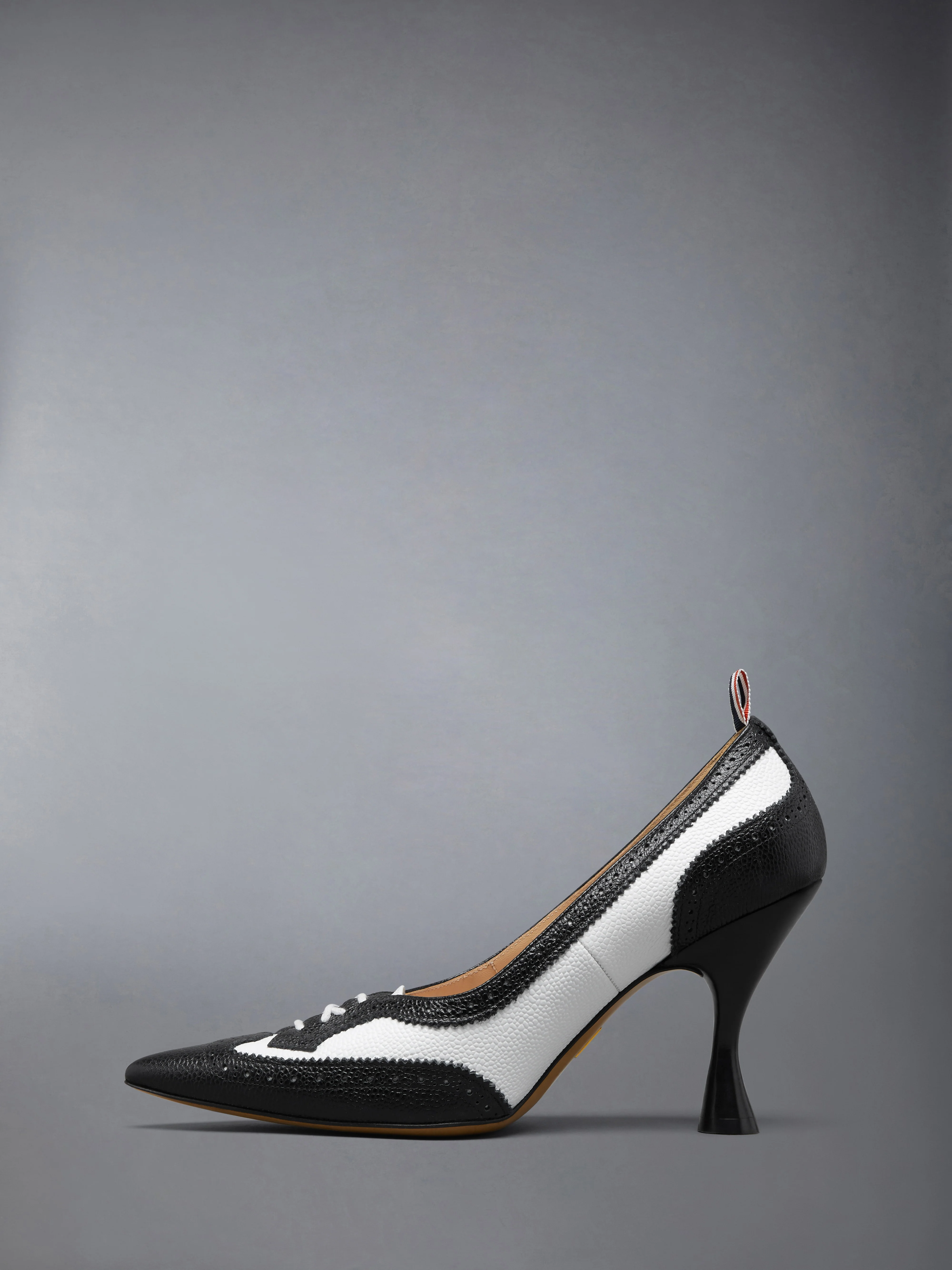 PEBBLE GRAIN WINGTIP PUMP 90MM - Image 3