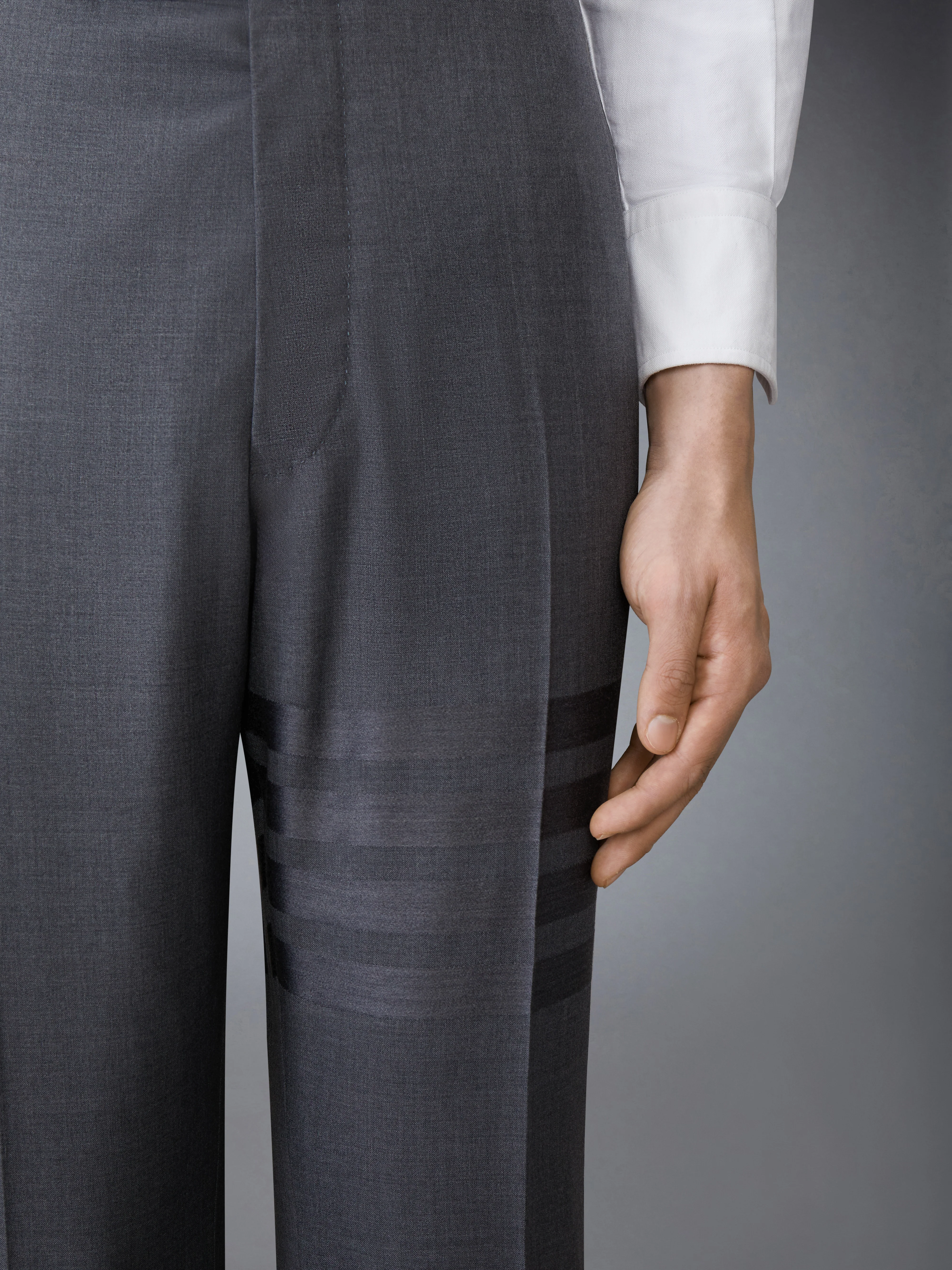 PLAIN WEAVE  4-BAR BACKSTRAP TROUSER - Image 4