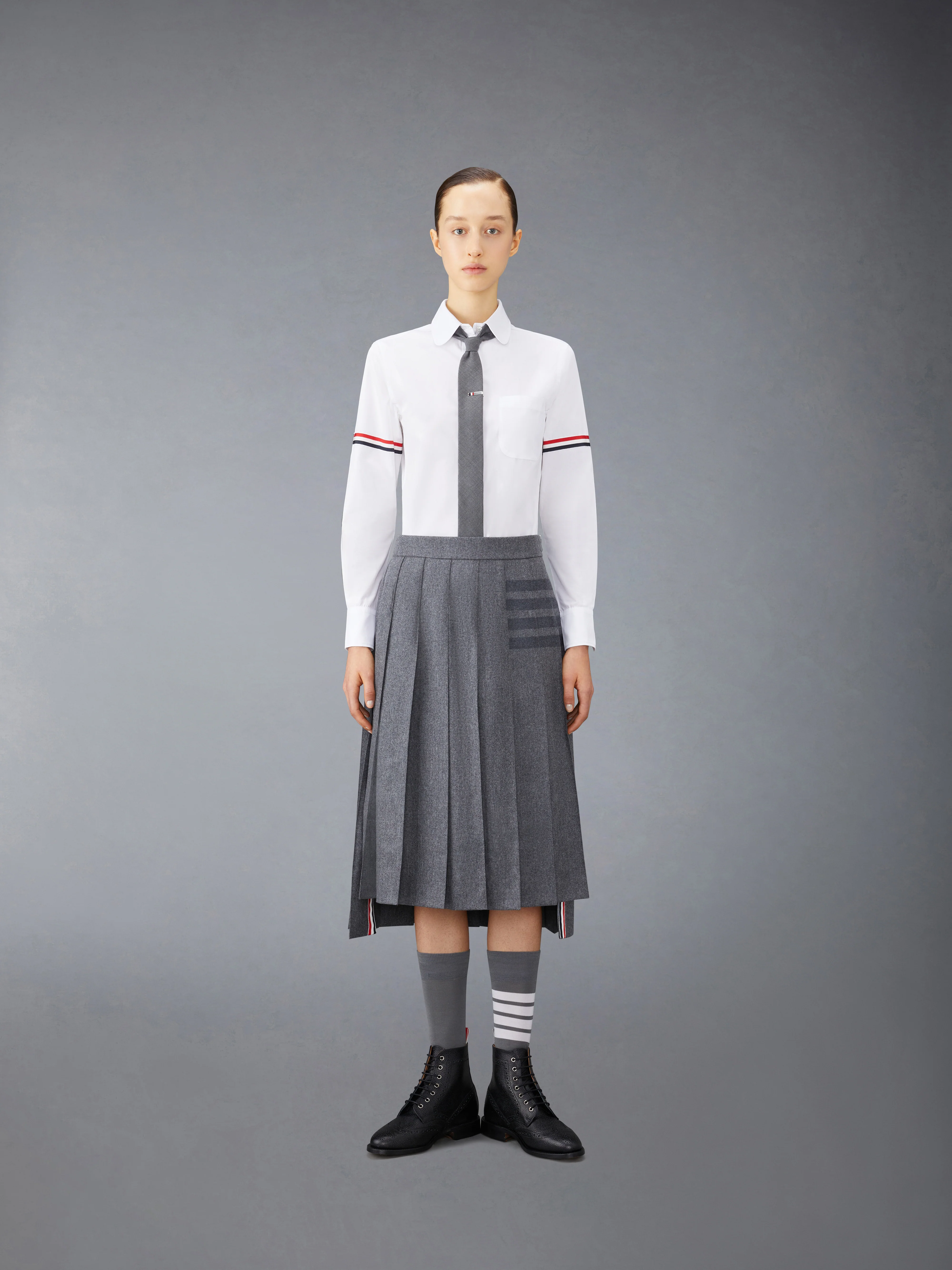 POPLIN ARMBANDS CLASSIC ROUND COLLAR SHIRT - Image 4