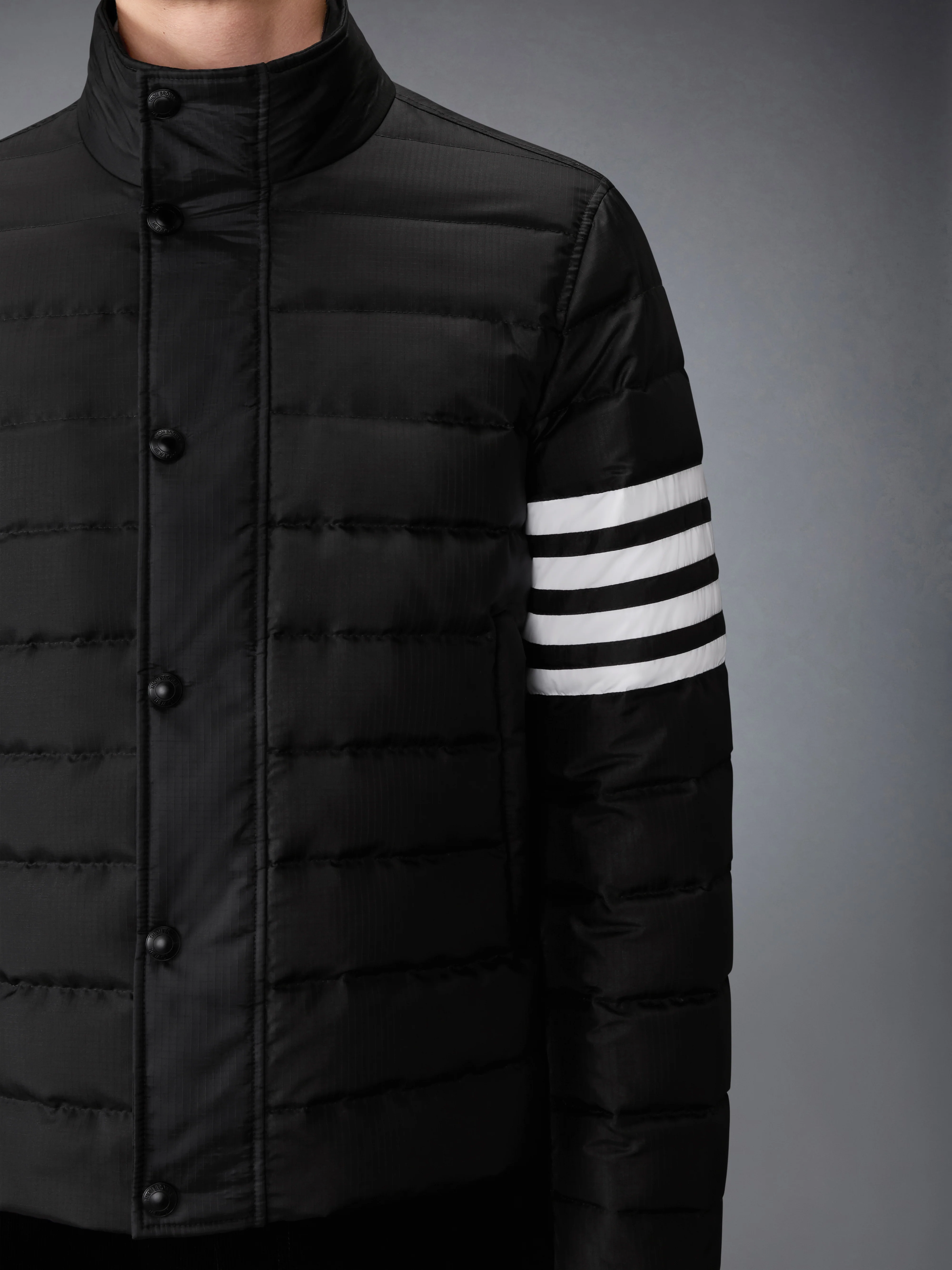 SHINY RIPSTOP LIGHTWEIGHT DOWN FILLED 4-BAR JACKET - Image 6