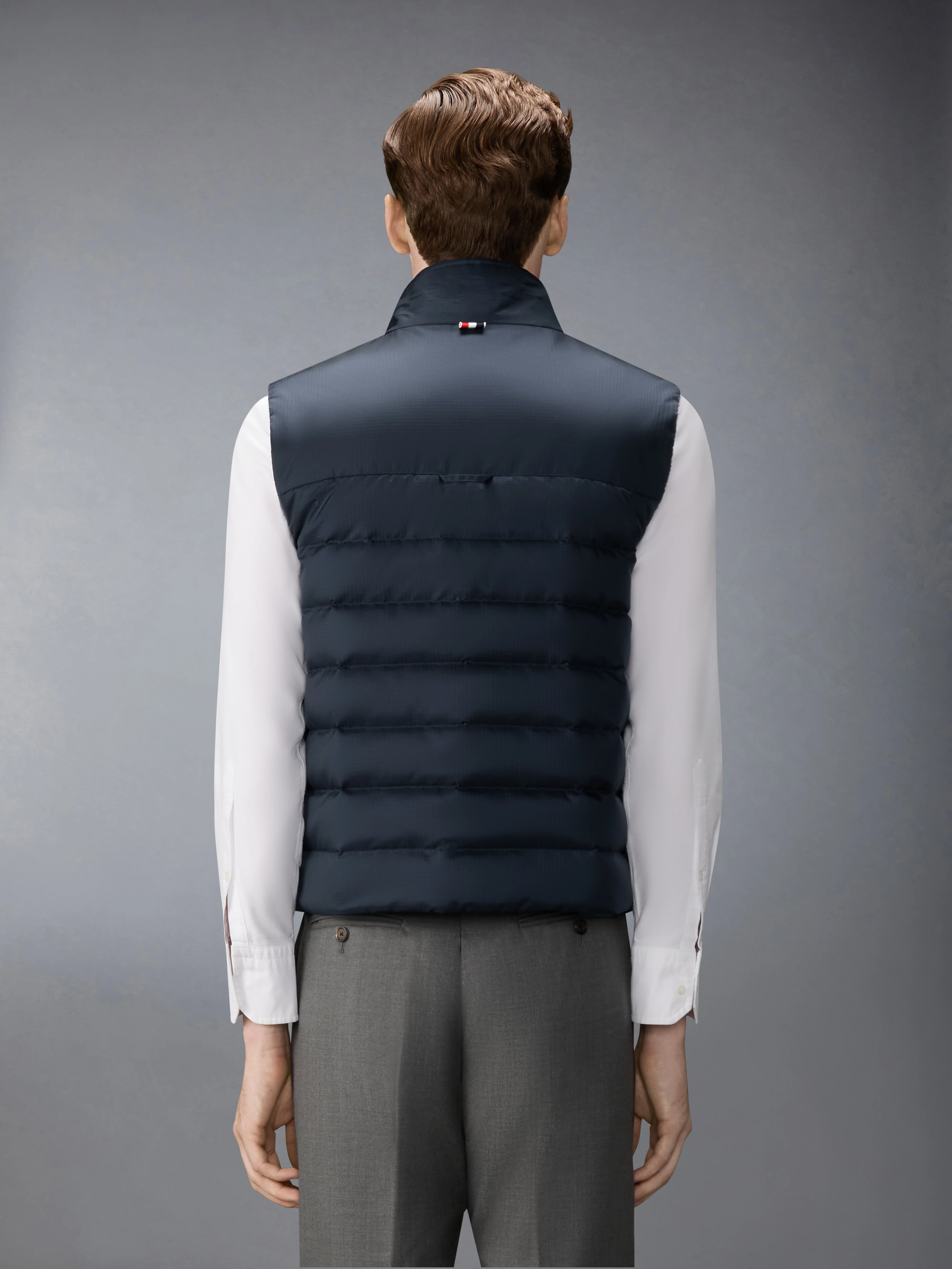 SHINY RIPSTOP LIGHTWEIGHT DOWN FILLED 4-BAR VEST - Image 2