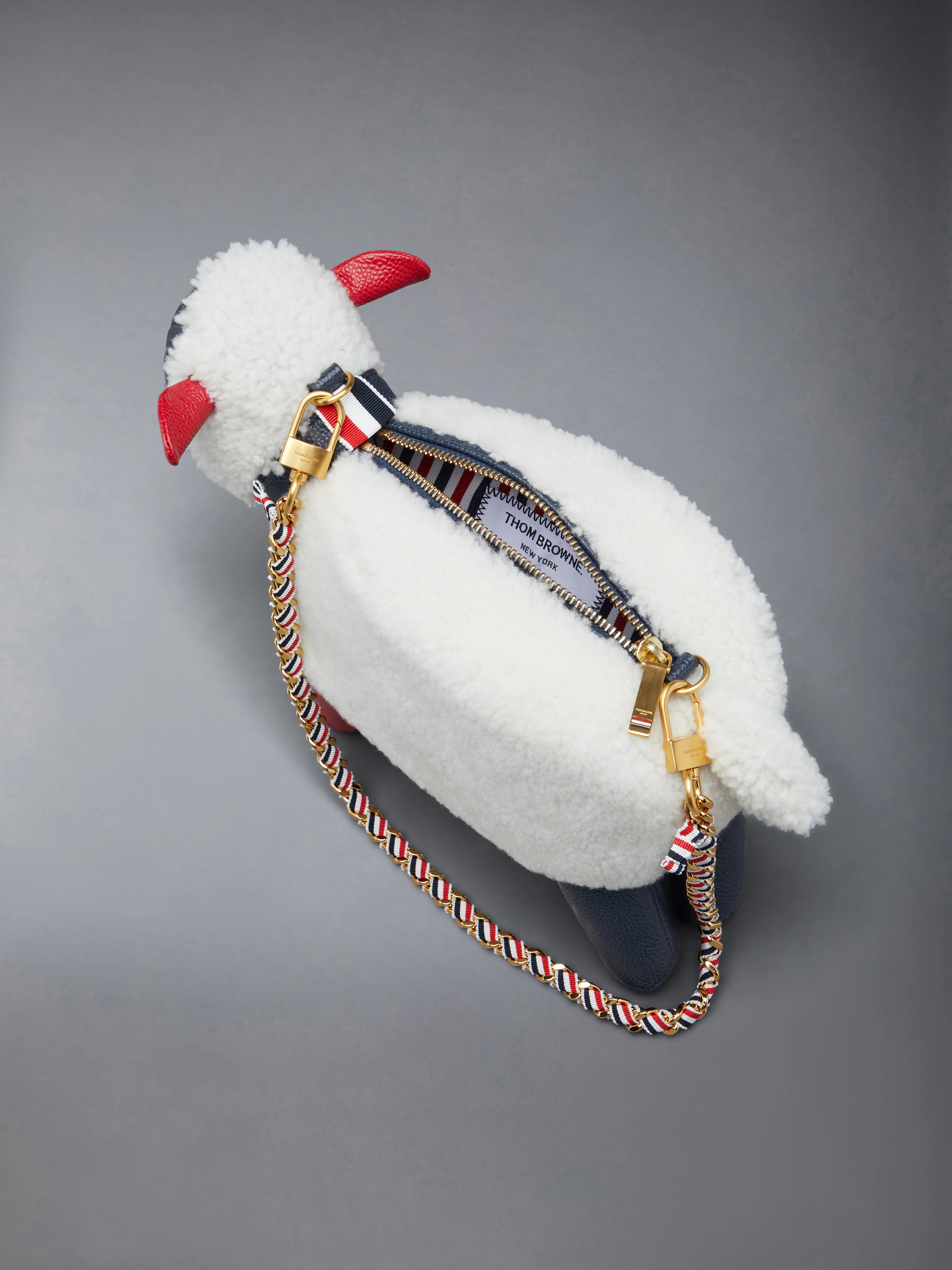 SMALL SHEEP CHAIN BAG IN SHEARLING & PEBBLE GRAIN LEATHER - Image 5
