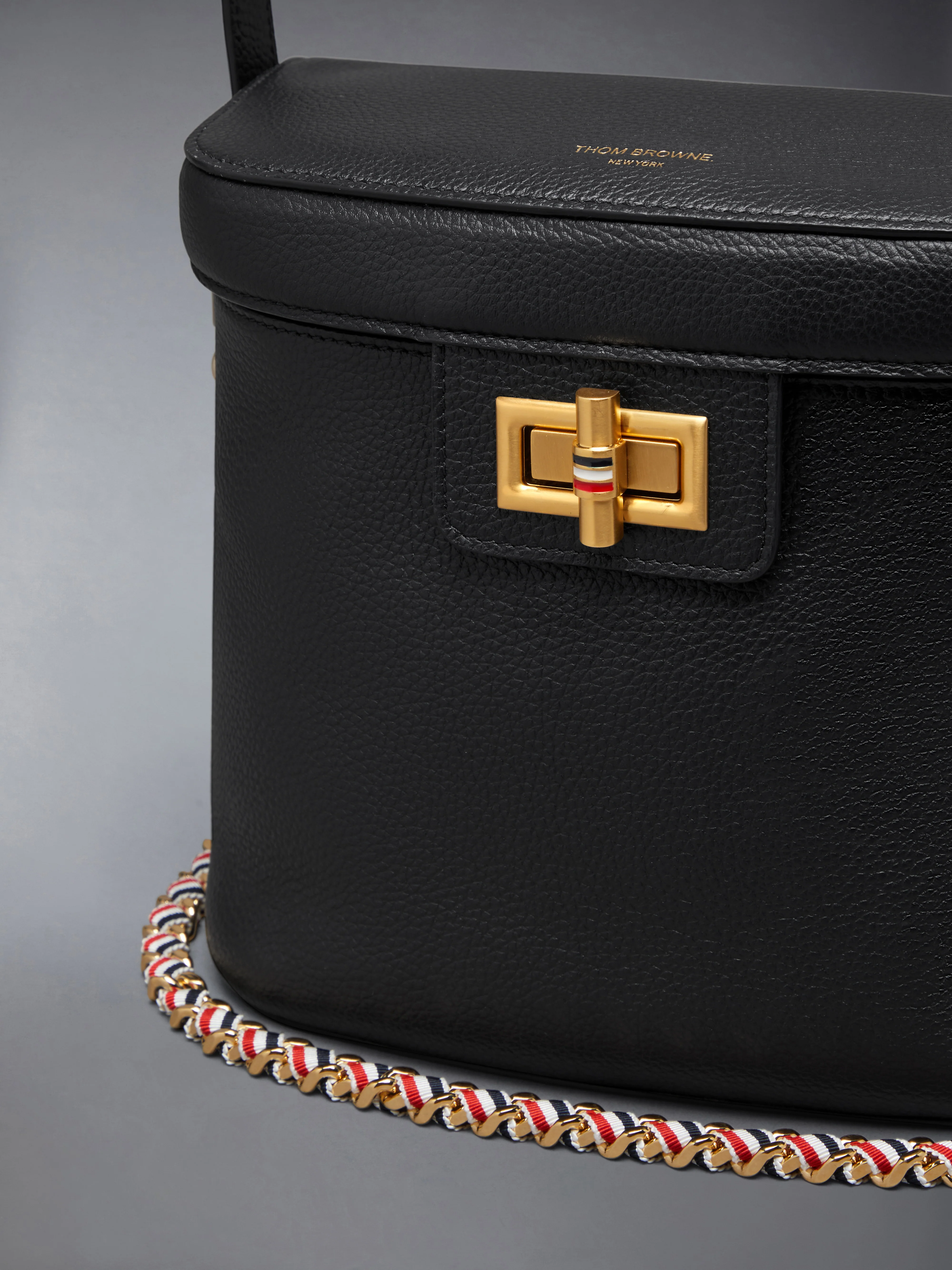 SOFT PEBBLE GRAIN BOX BAG - Image 6