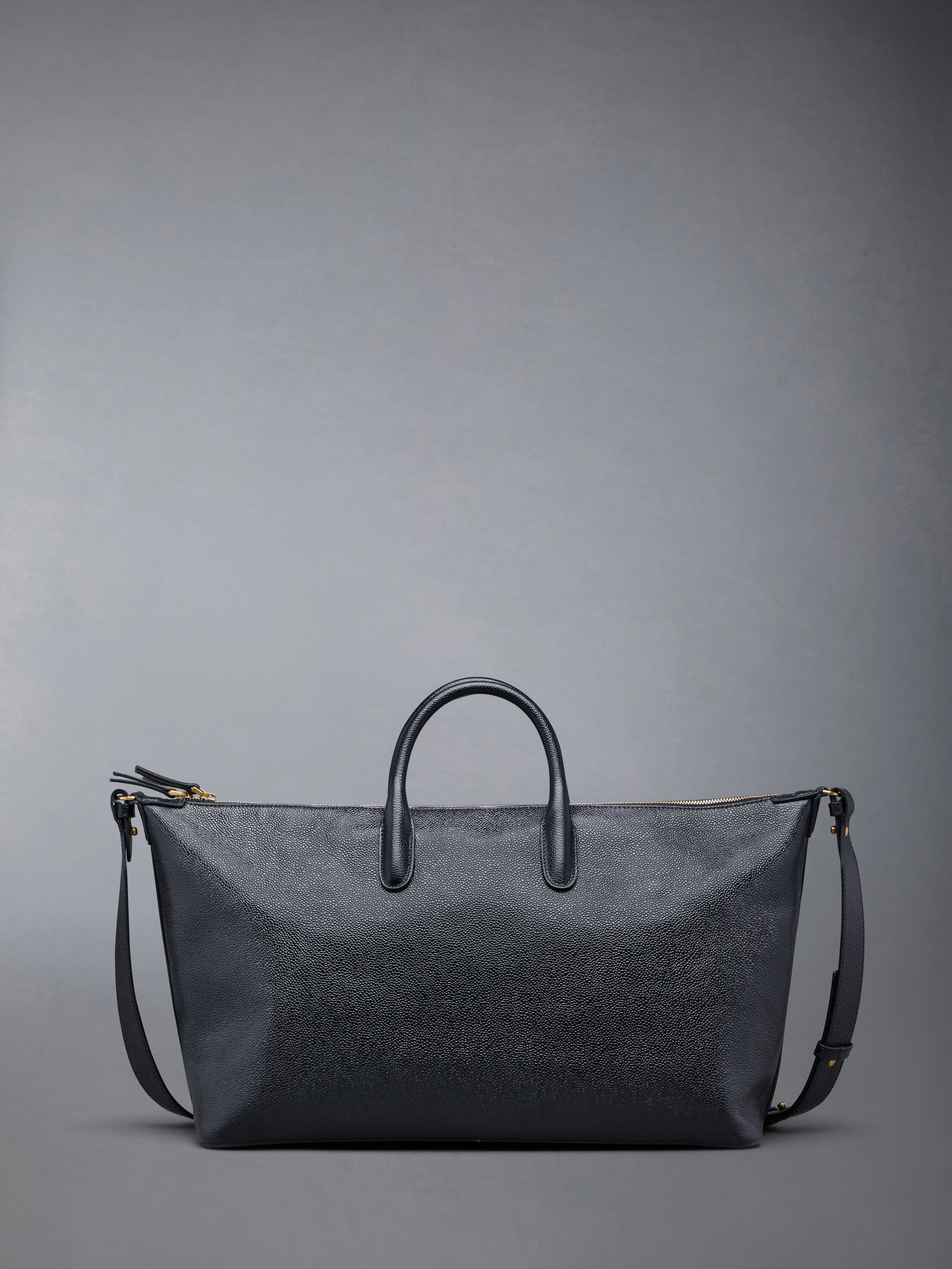 SOFT PEBBLE GRAIN MEDIUM DUFFLE - Image 3
