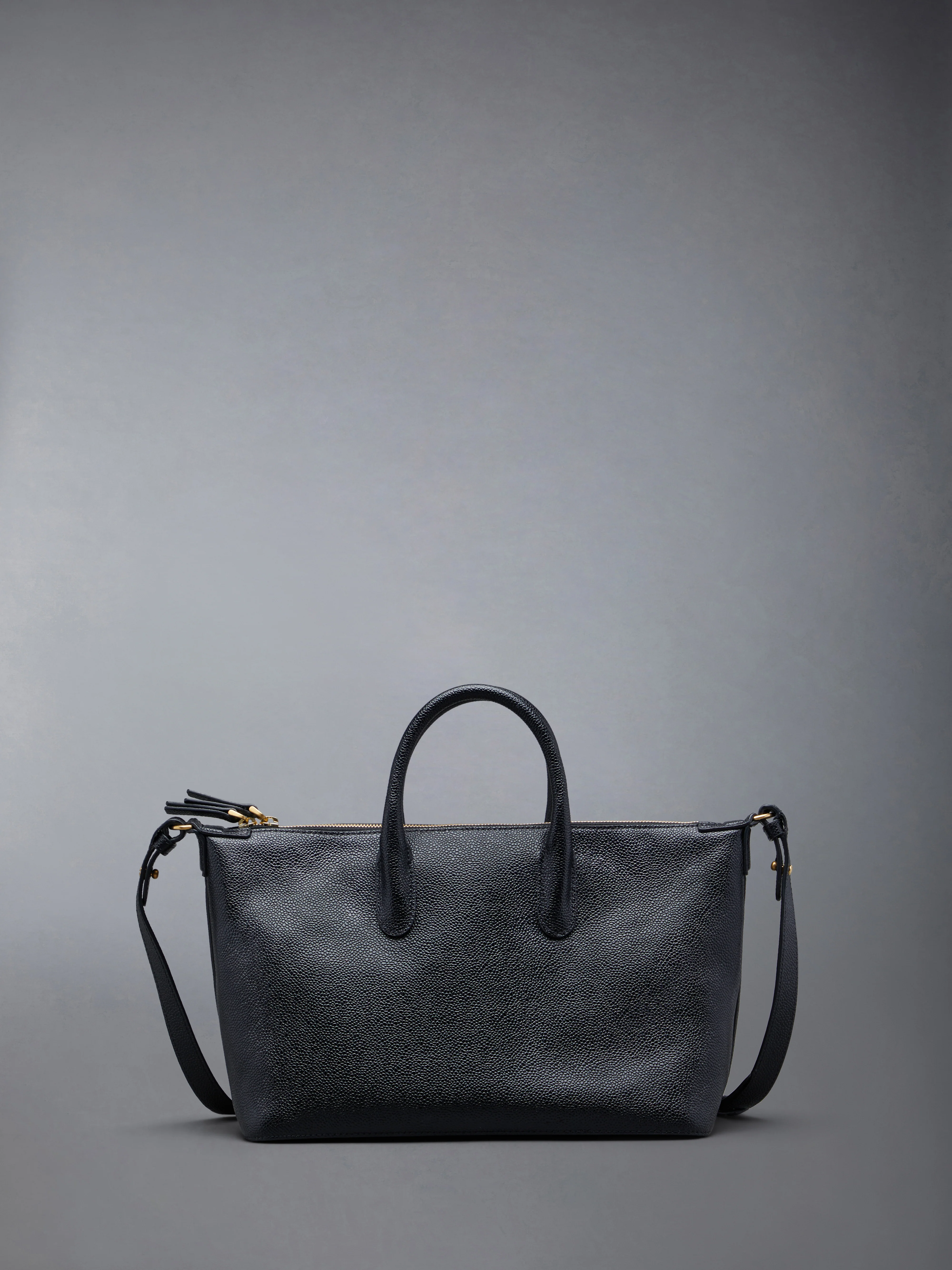 SOFT PEBBLE GRAIN SMALL DUFFLE - Image 3