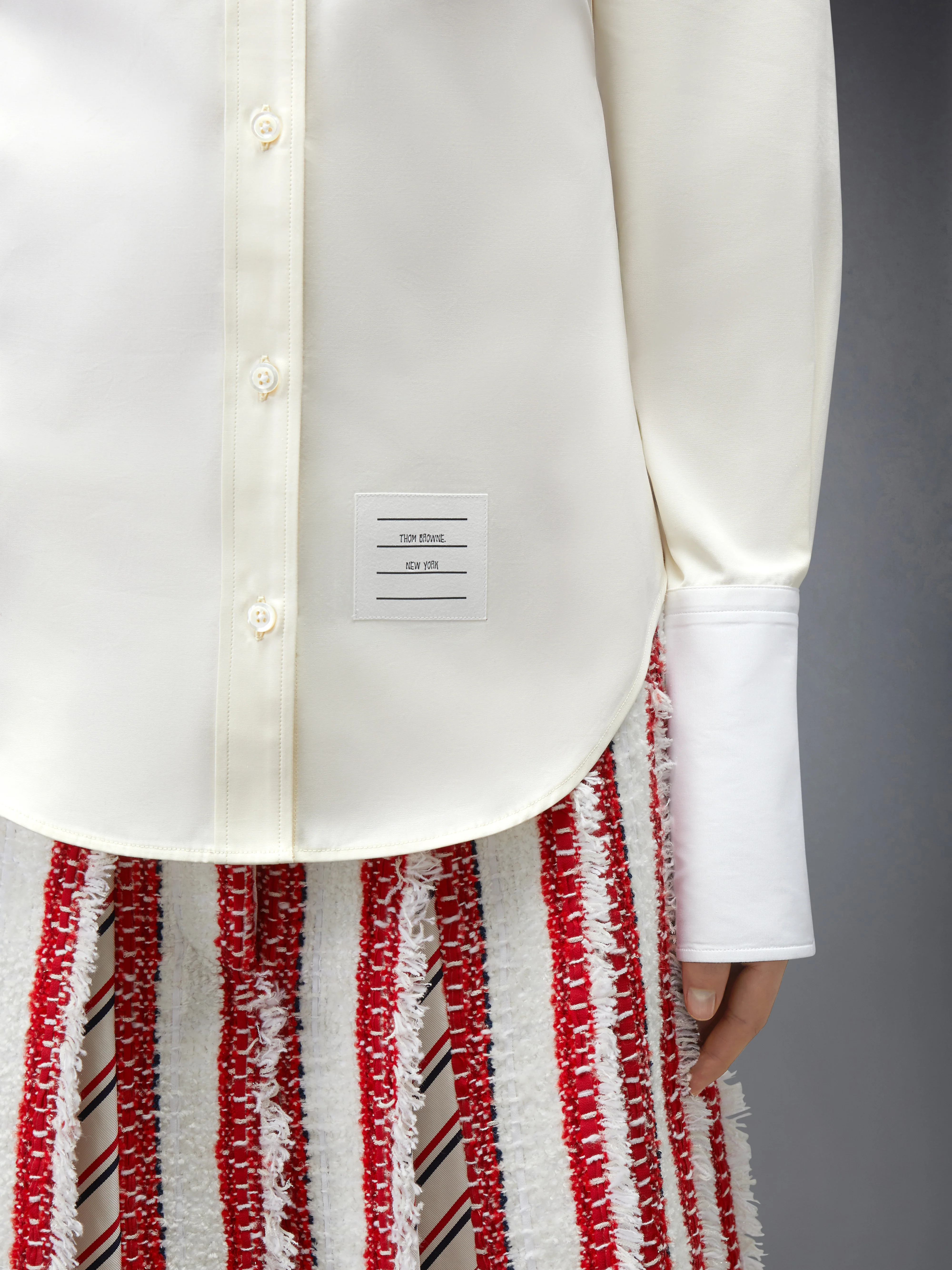 SOLID POPLIN ARMBAND FRENCH CUFF SHIRT - Image 7