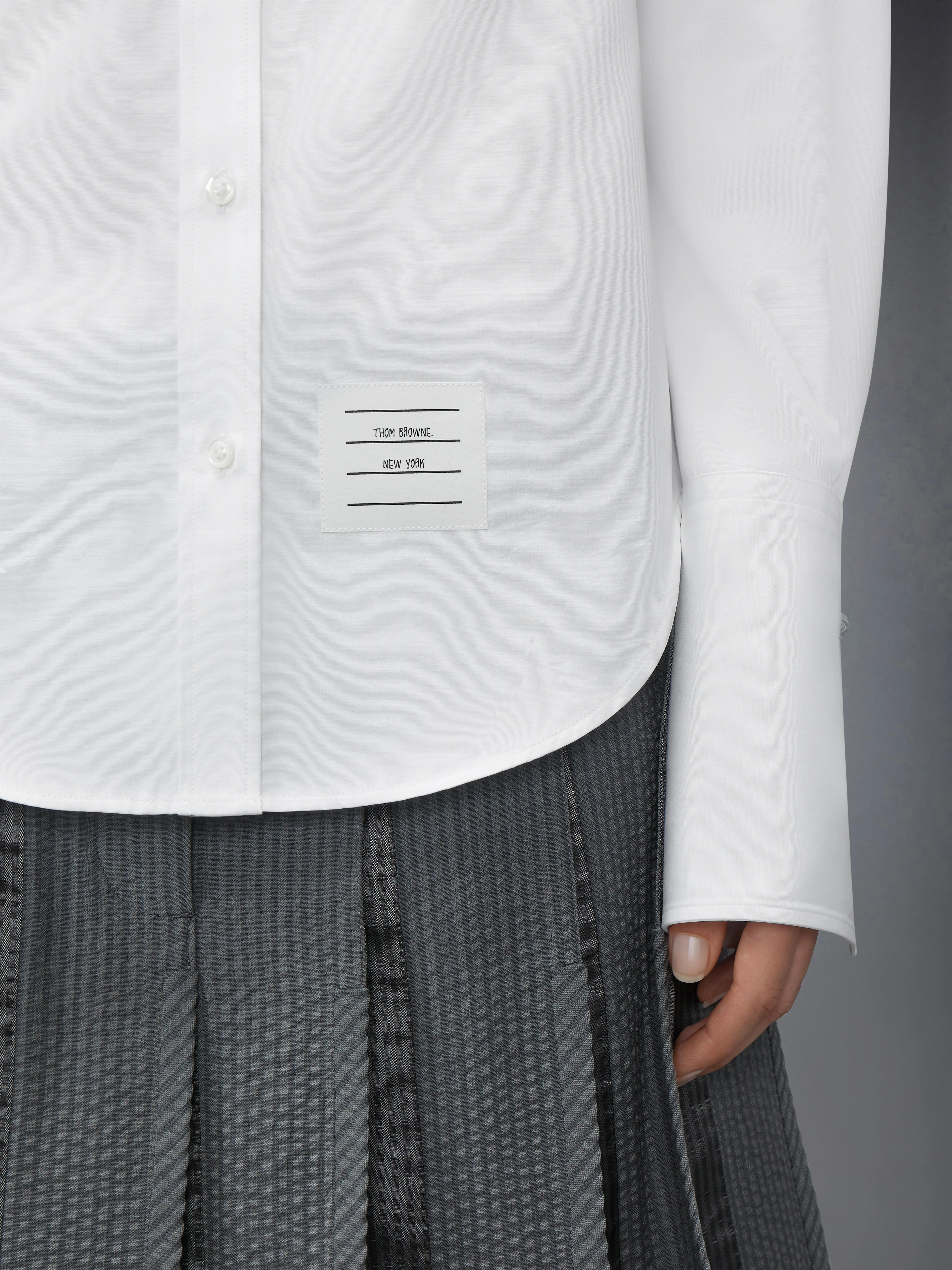 SOLID POPLIN ARMBAND FRENCH CUFF SHIRT - Image 7