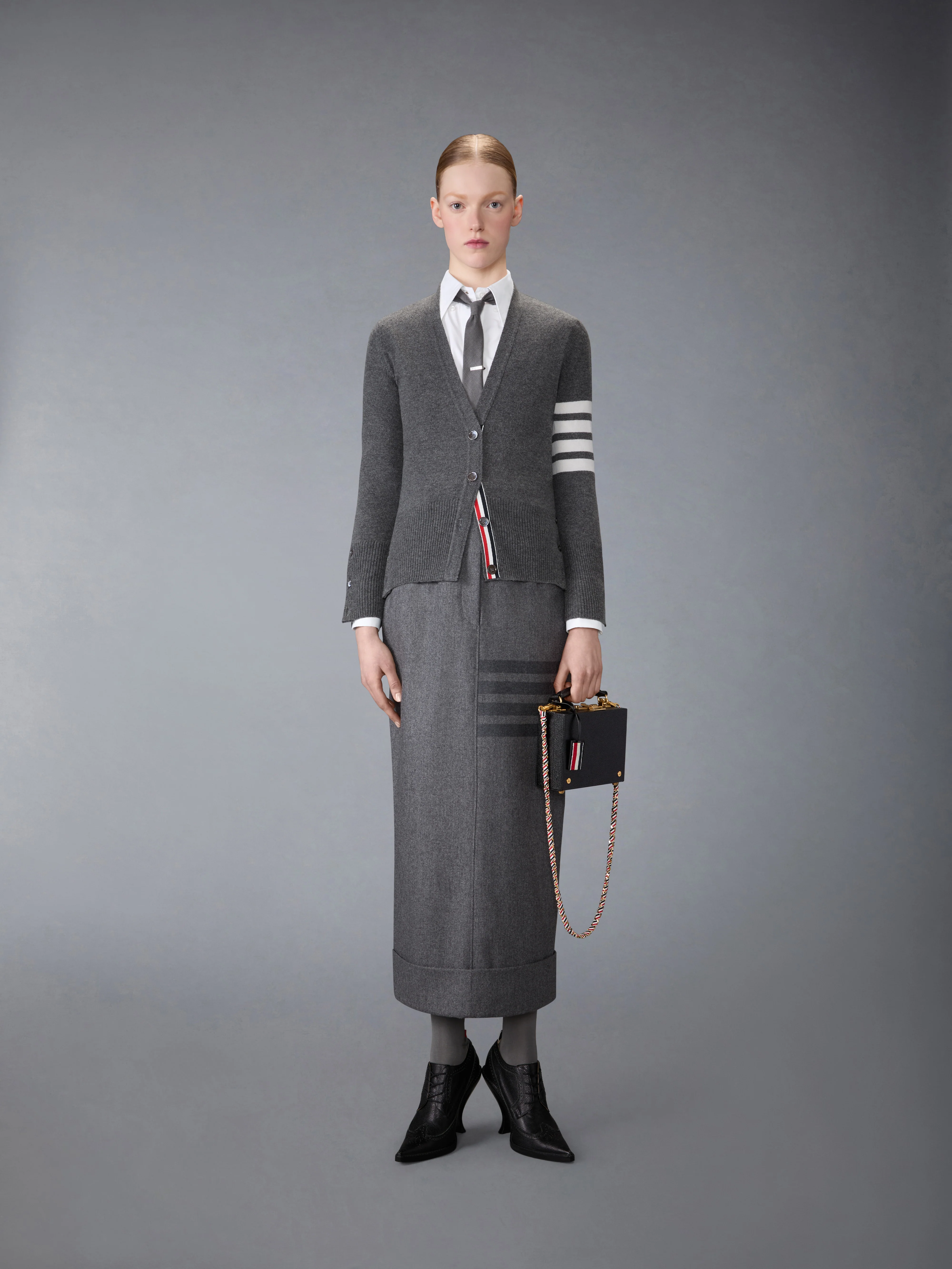 SOLID POPLIN FRENCH CUFF SHIRT - Image 4