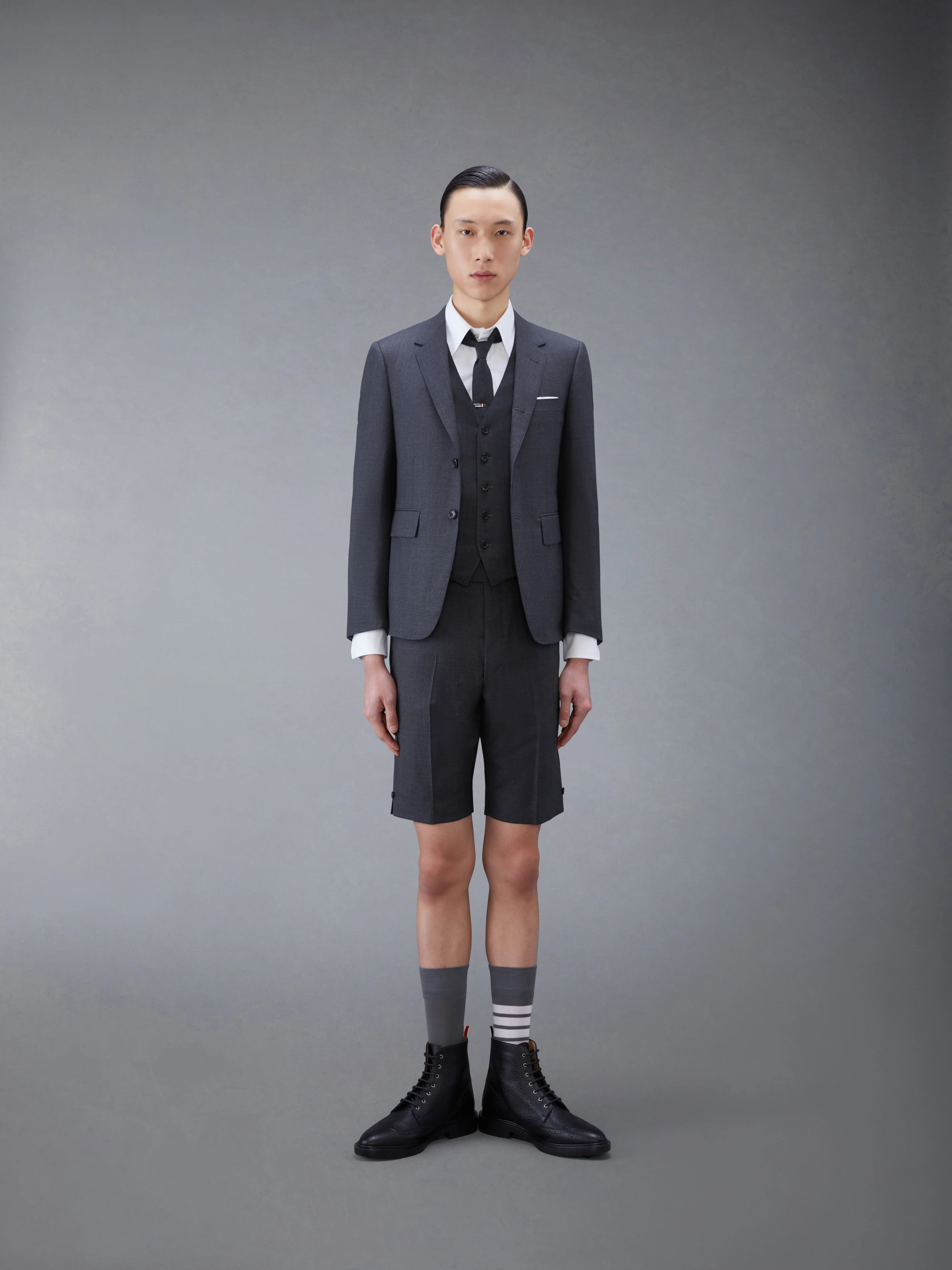 SUPER 120'S TWILL 5 BUTTON VEST - Image 4