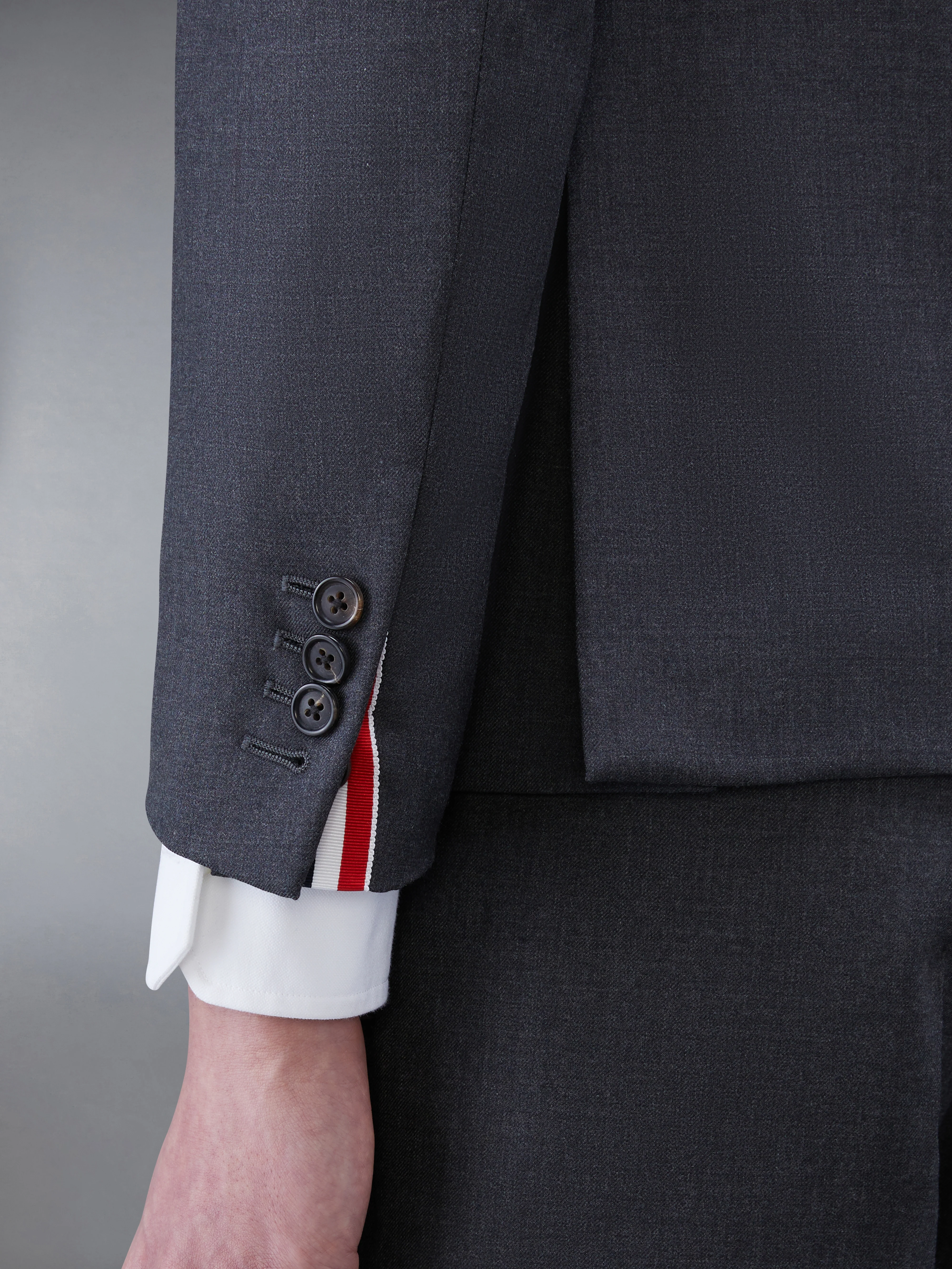 SUPER 120'S TWILL CLASSIC SUIT AND TIE - Image 4