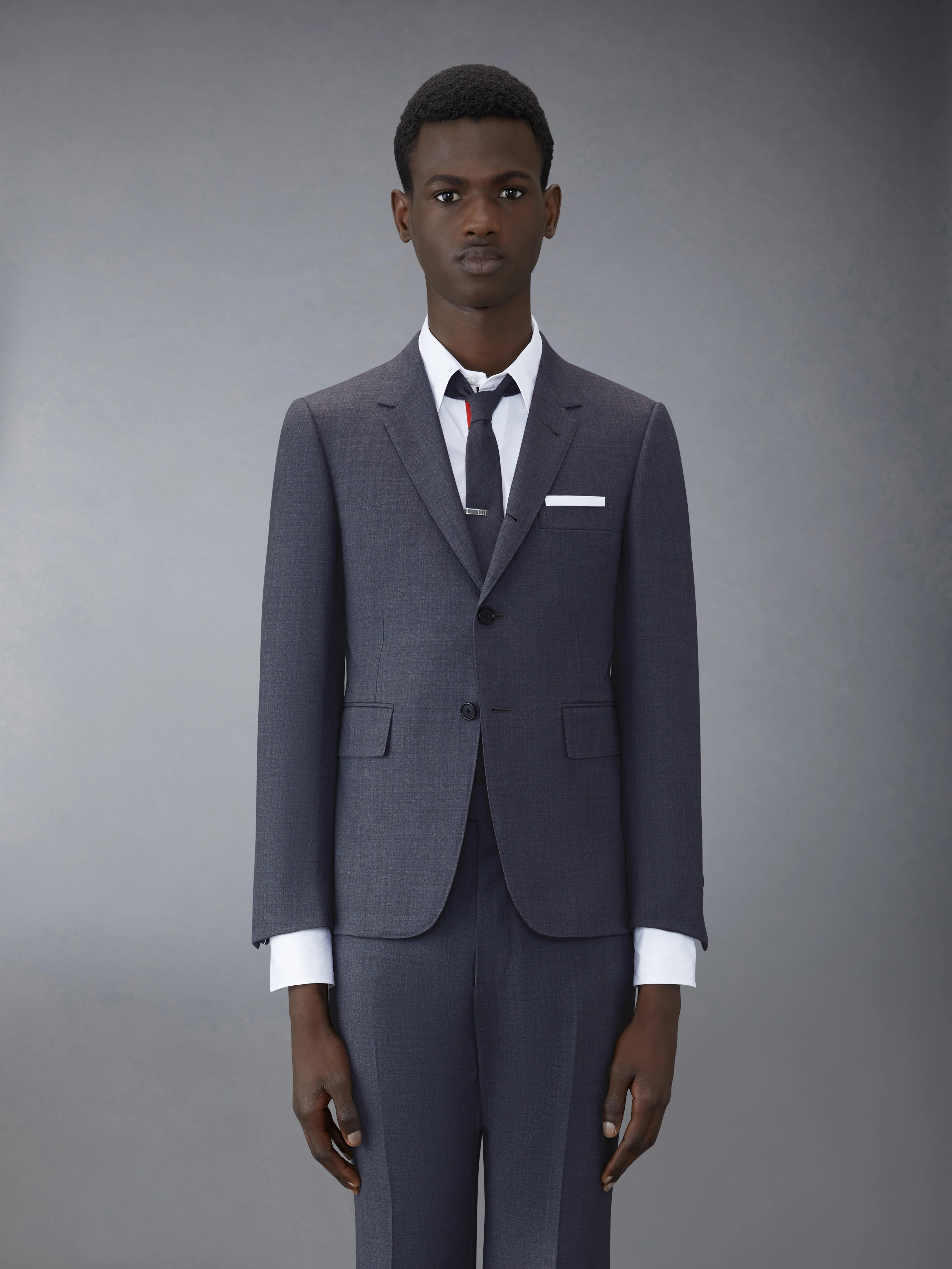SUPER 120'S TWILL CLASSIC SUIT AND TIE - Image 3