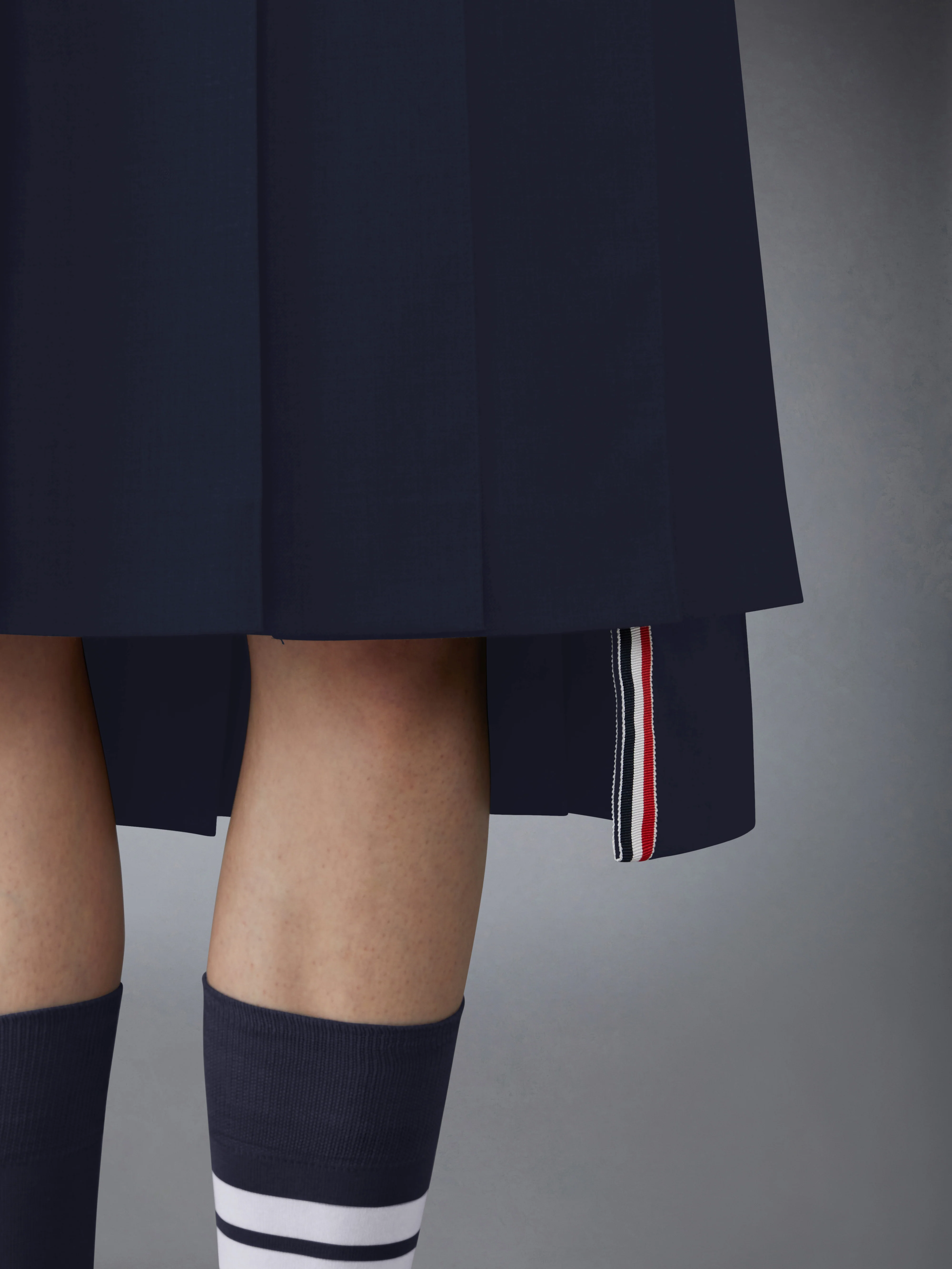 SUPER 120'S TWILL PLEATED SKIRT - Image 5
